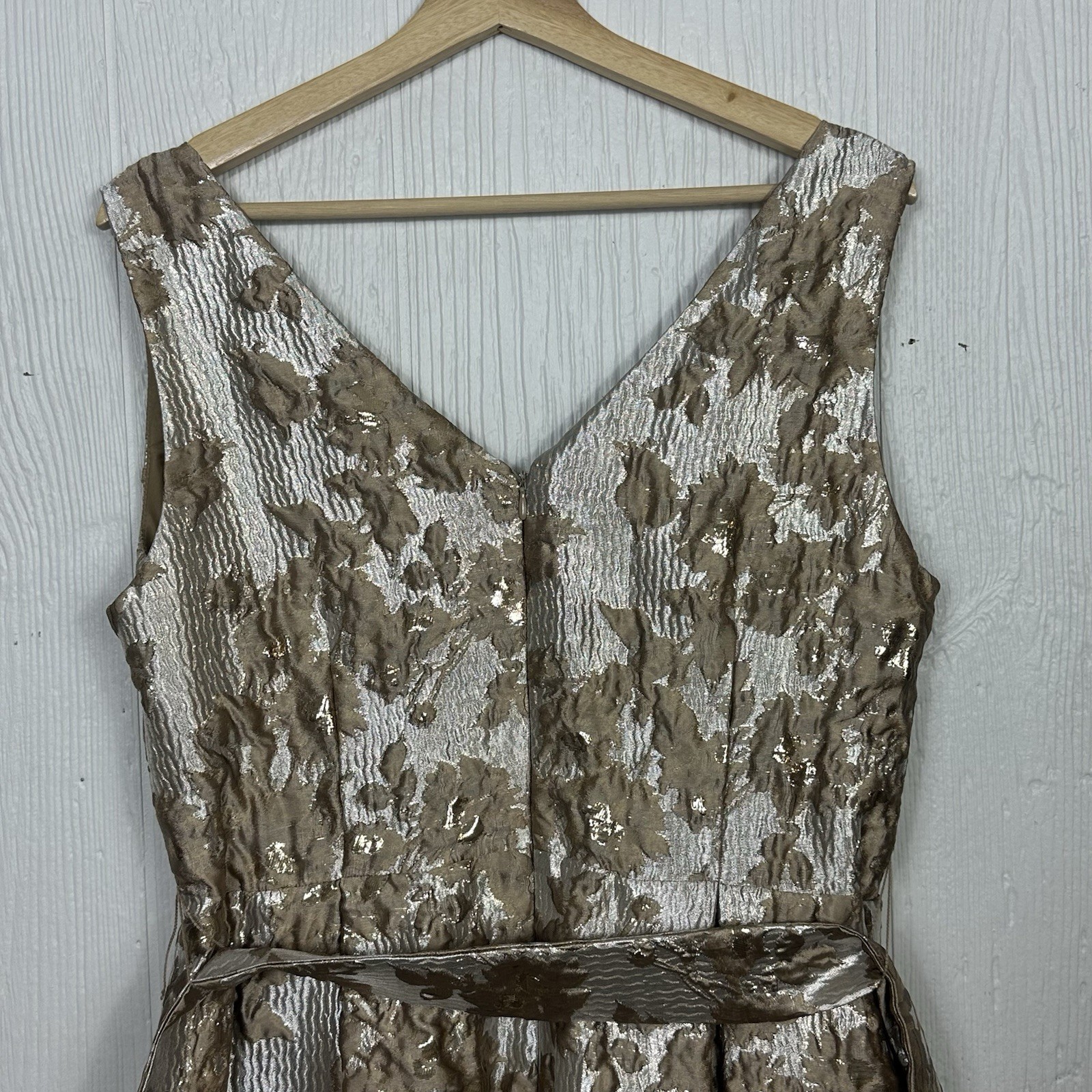 NWT Donna Karan Gold Brocade Sleeveless Wrap Ball Gown Frosted Beige Size 12