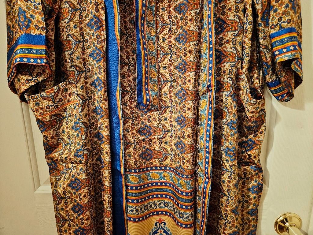 Art Silk Kimono Robe~ Women’s One Size~ Kimono w/Tie ~Floral Paisley ~Brown,Blue