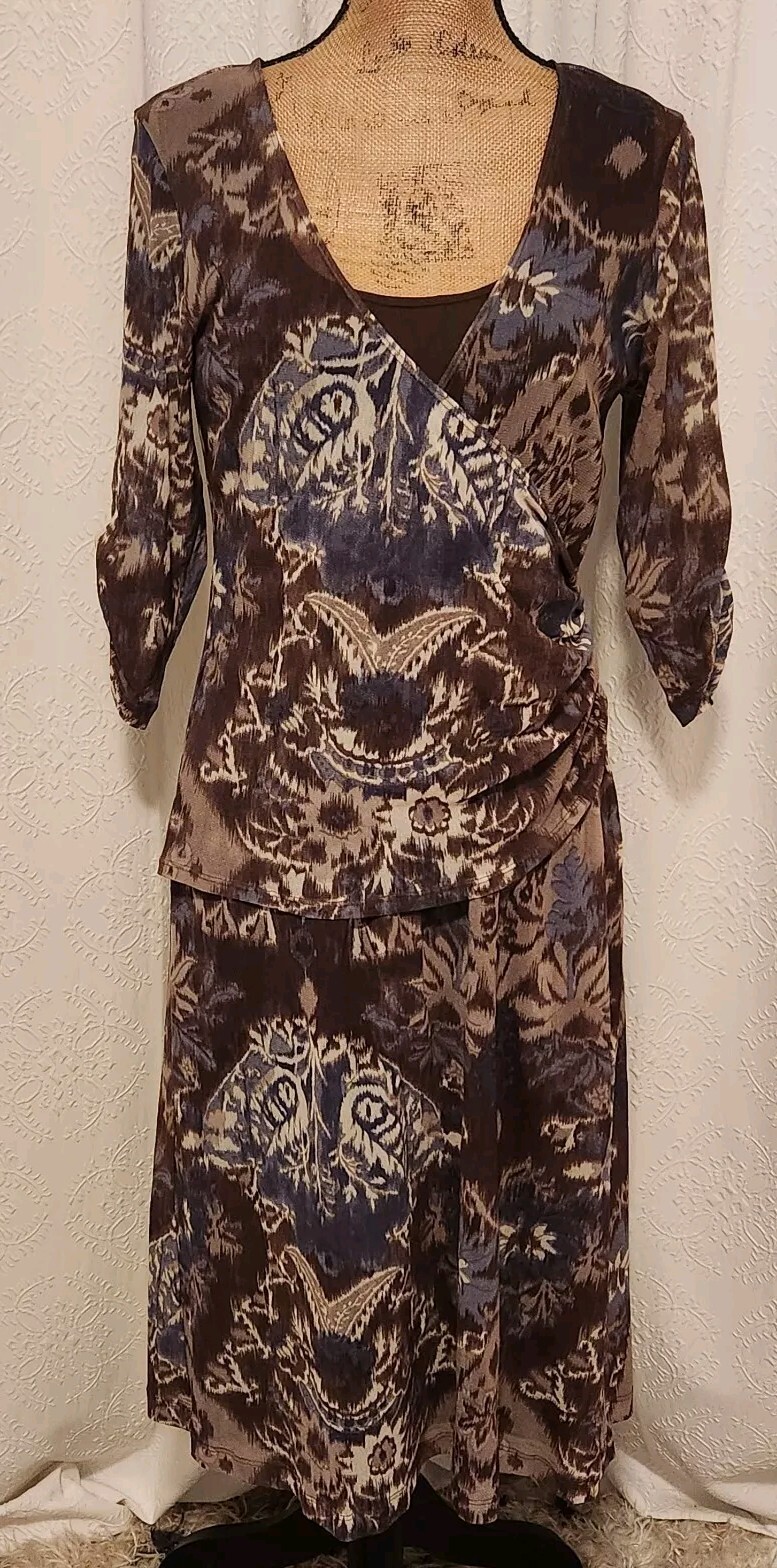 Karen Kane Women’s 1X Taupe & Blue Floral Pleated Mesh Short Sleeve Sheath Dress