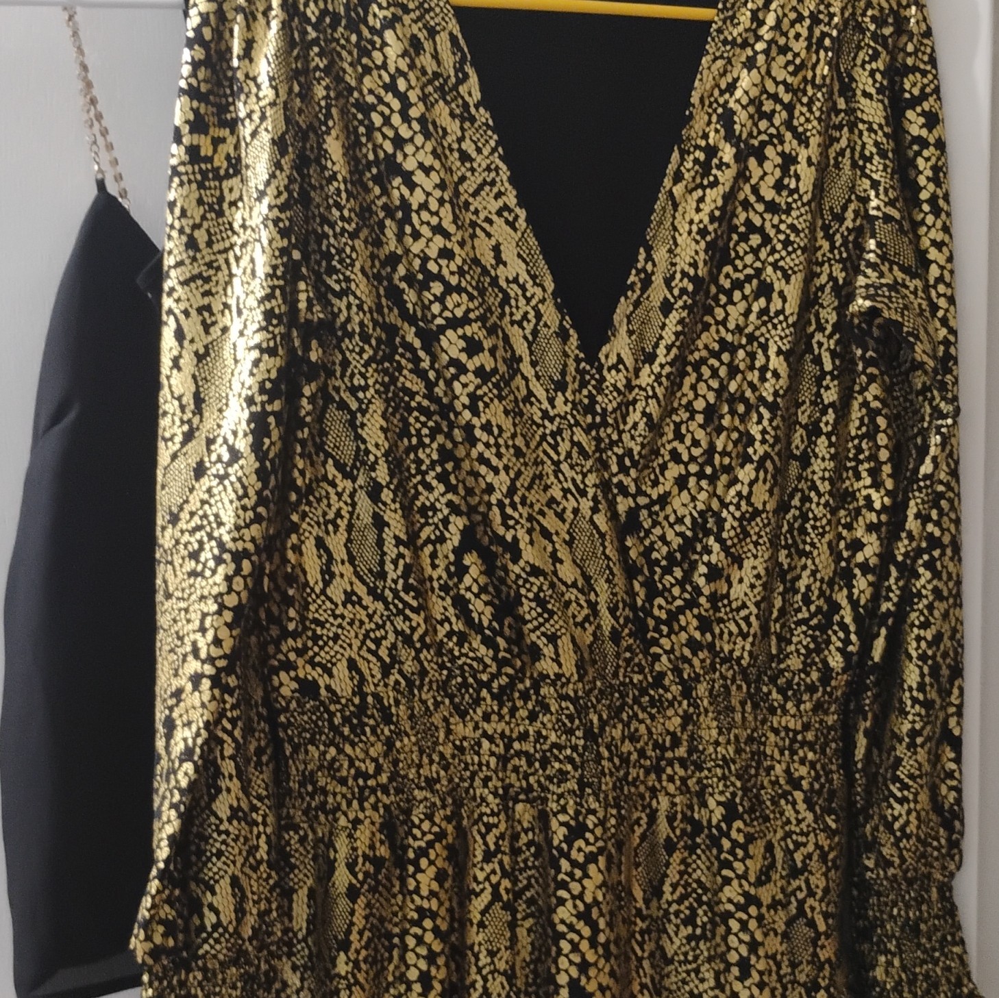 5 ITEMS for 50$!!! MICHAEL KORS gold dress size S. perfect condition and size S