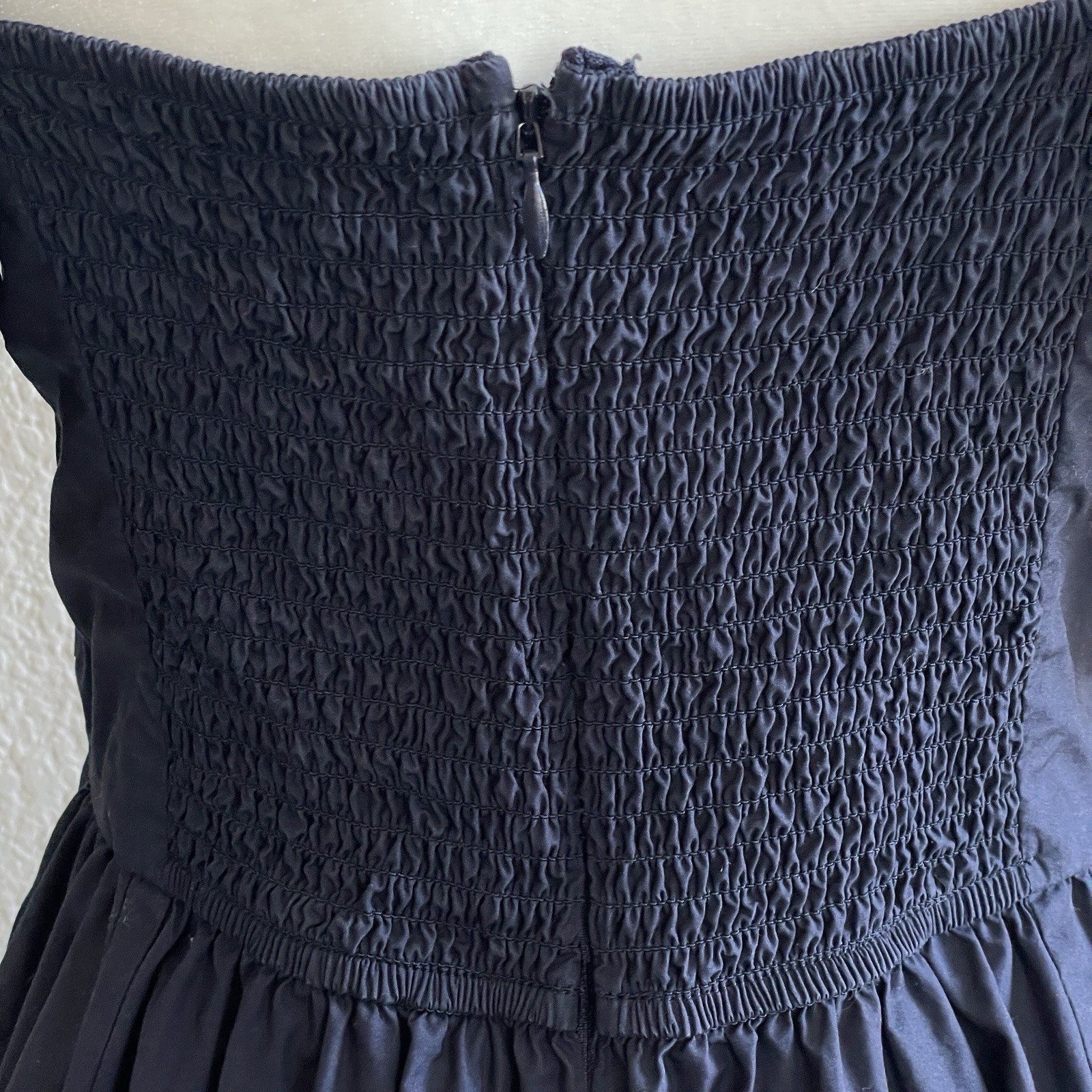 Quince 100% Organic Cotton Ruched Mini Dress Size M Navy Pockets Milkmaid Preppy