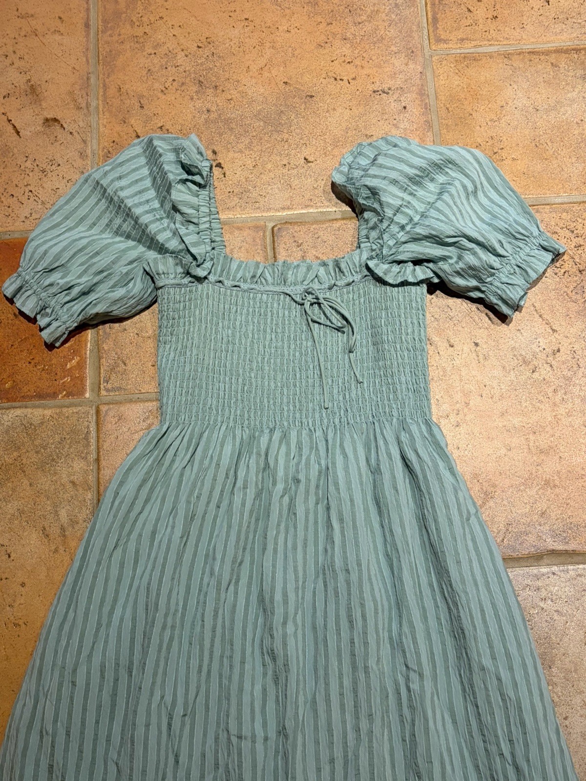 Hill House Home Scarlett Nap Dress Sage Green Elegant Formal Wedding Size XS