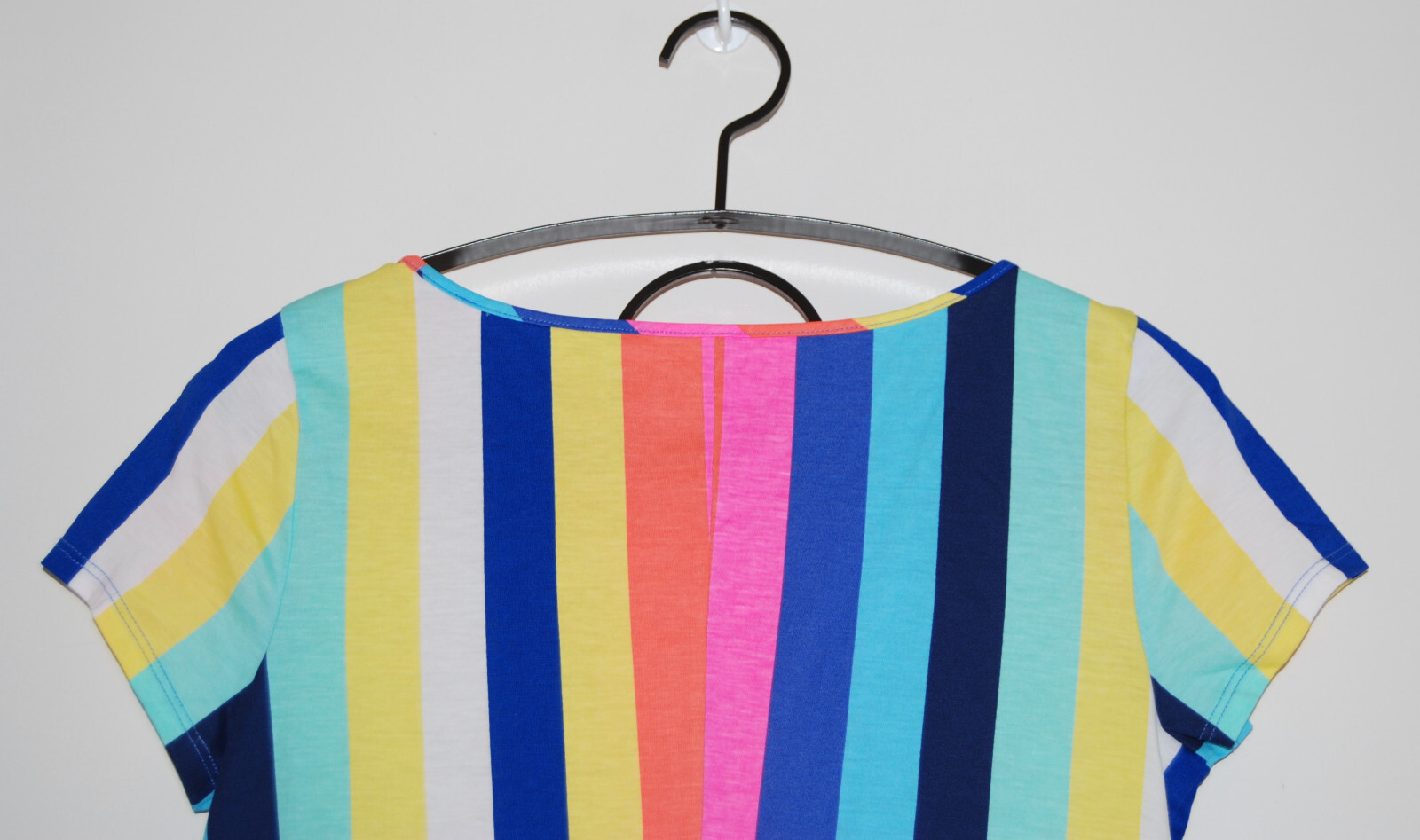 EUC Lilly Pulitzer Women’s Bright Multicolored Striped SS T-Shirt Dress sz S