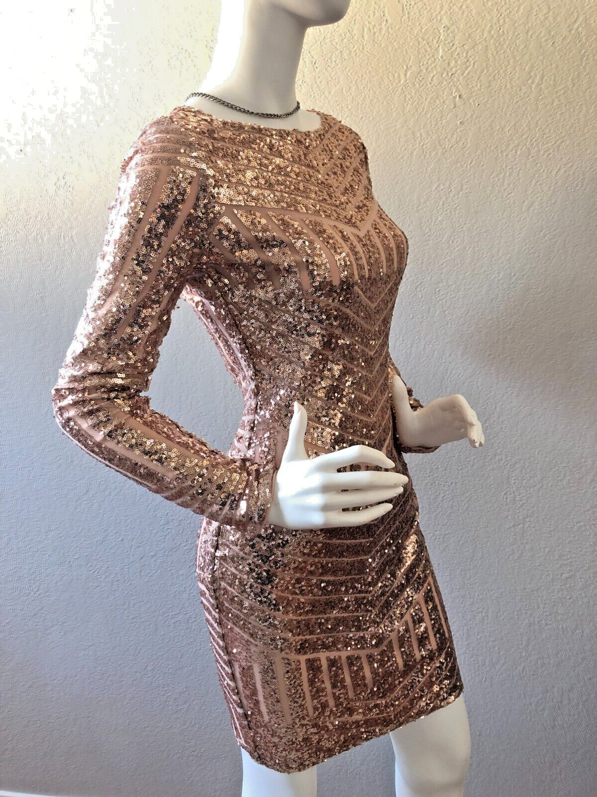 Women Glitter Sequin Dress Sparkle Party Dress Open Back Size M New Without Tag