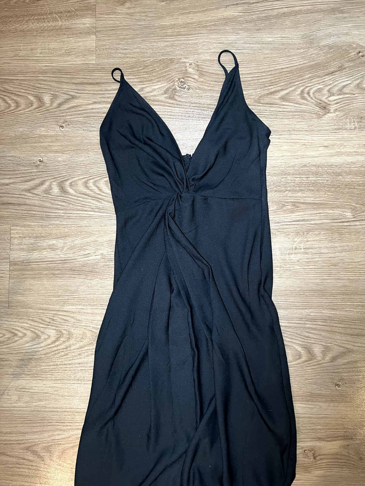 Deep Plunging Necline Cocktail Midi Dress Size M ( non-stretch)