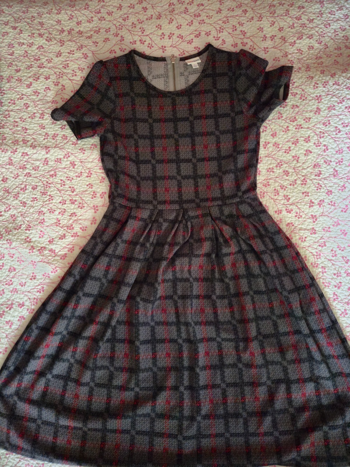 LuLaRue dresses and skirts Med-XL
