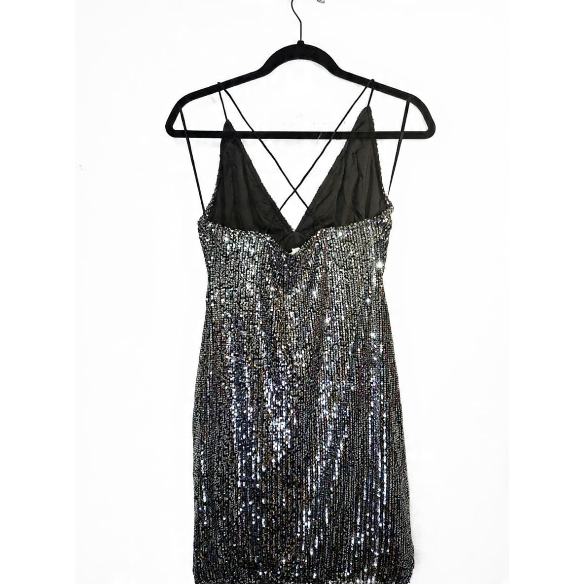 Bear Dance Silver Sequin Mini Dress V-Neck Strappy Back Party Cocktail Large (8)