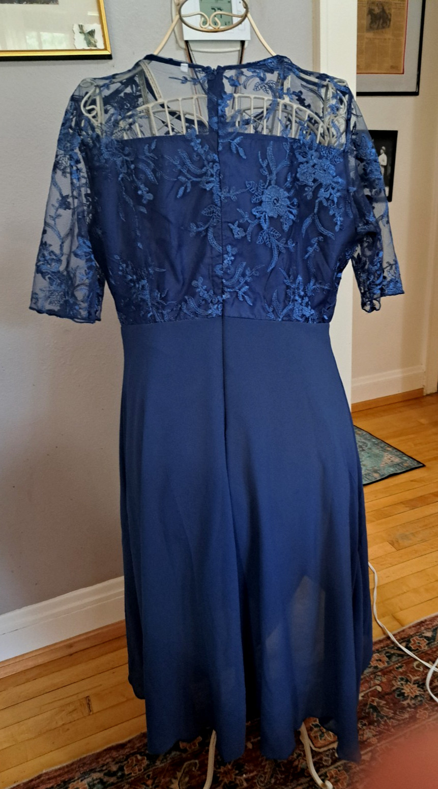 Womens’ NWOT Navy Blue Lace Dress for wedding Guest-cocktails-special occasions