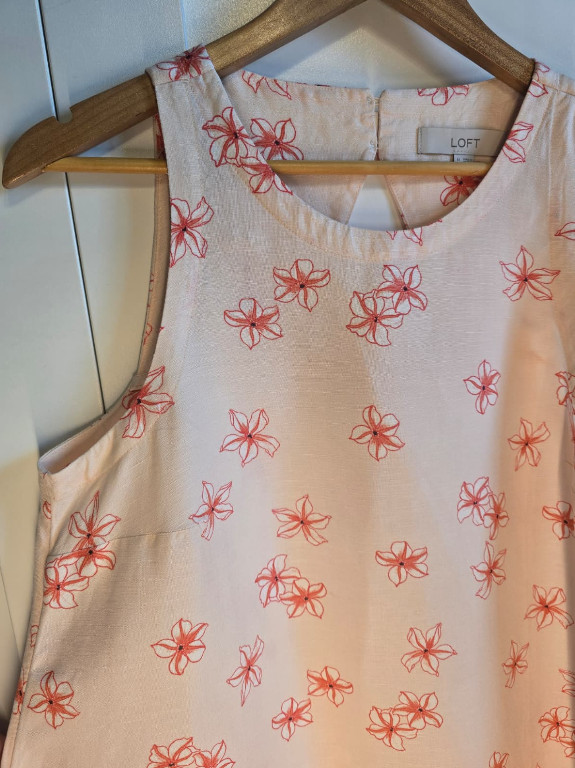 LOFT Womens M Linen Blend Shift Dress Pink Coral Hawaiian Floral Pockets