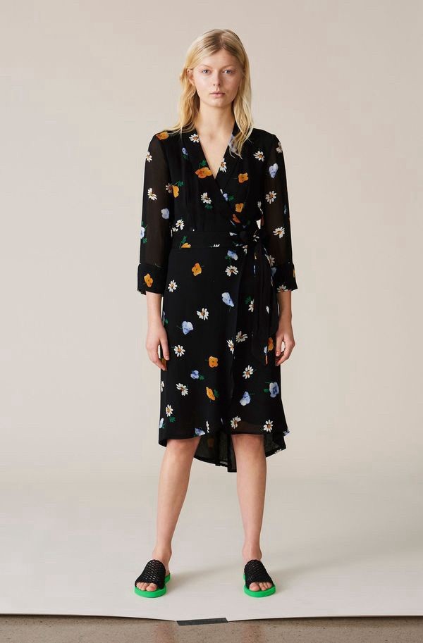 GANNI Dainty Georgette Floral Wrap Dress – Black Floral, EU 38