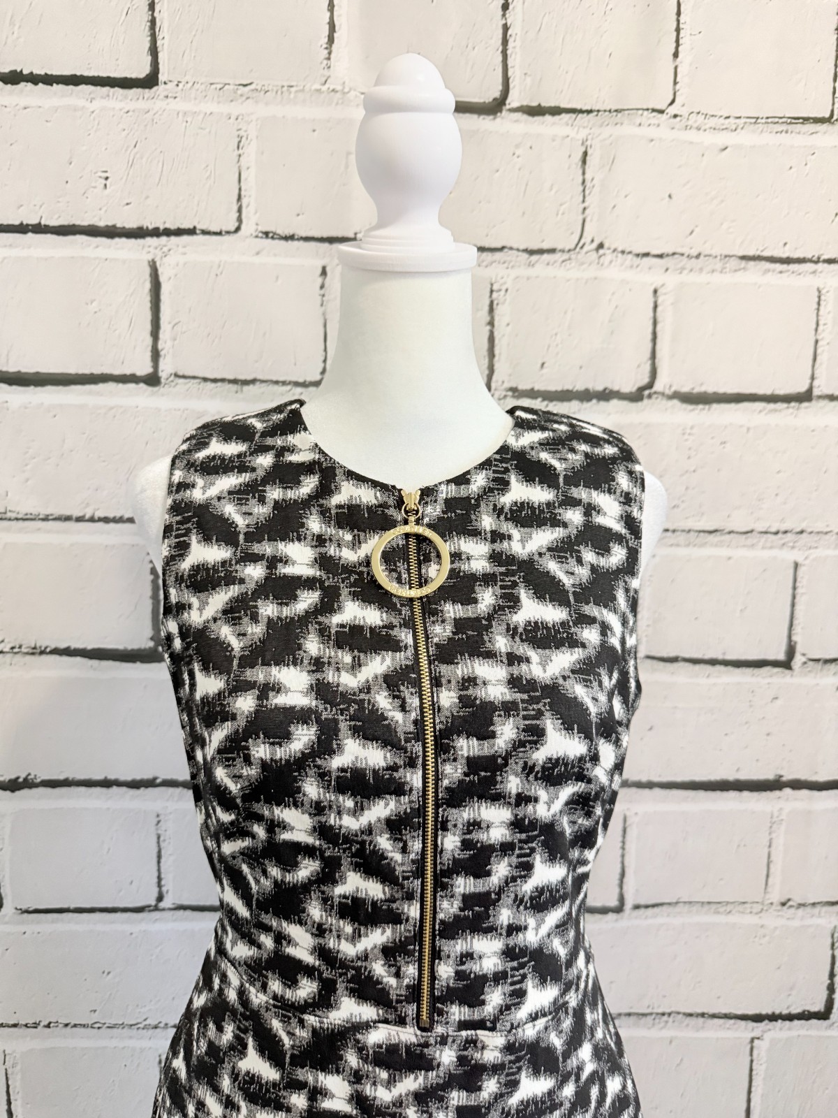 Calvin Klein Women’s Pencil Dress Size 6 Black White Geometric Office Business