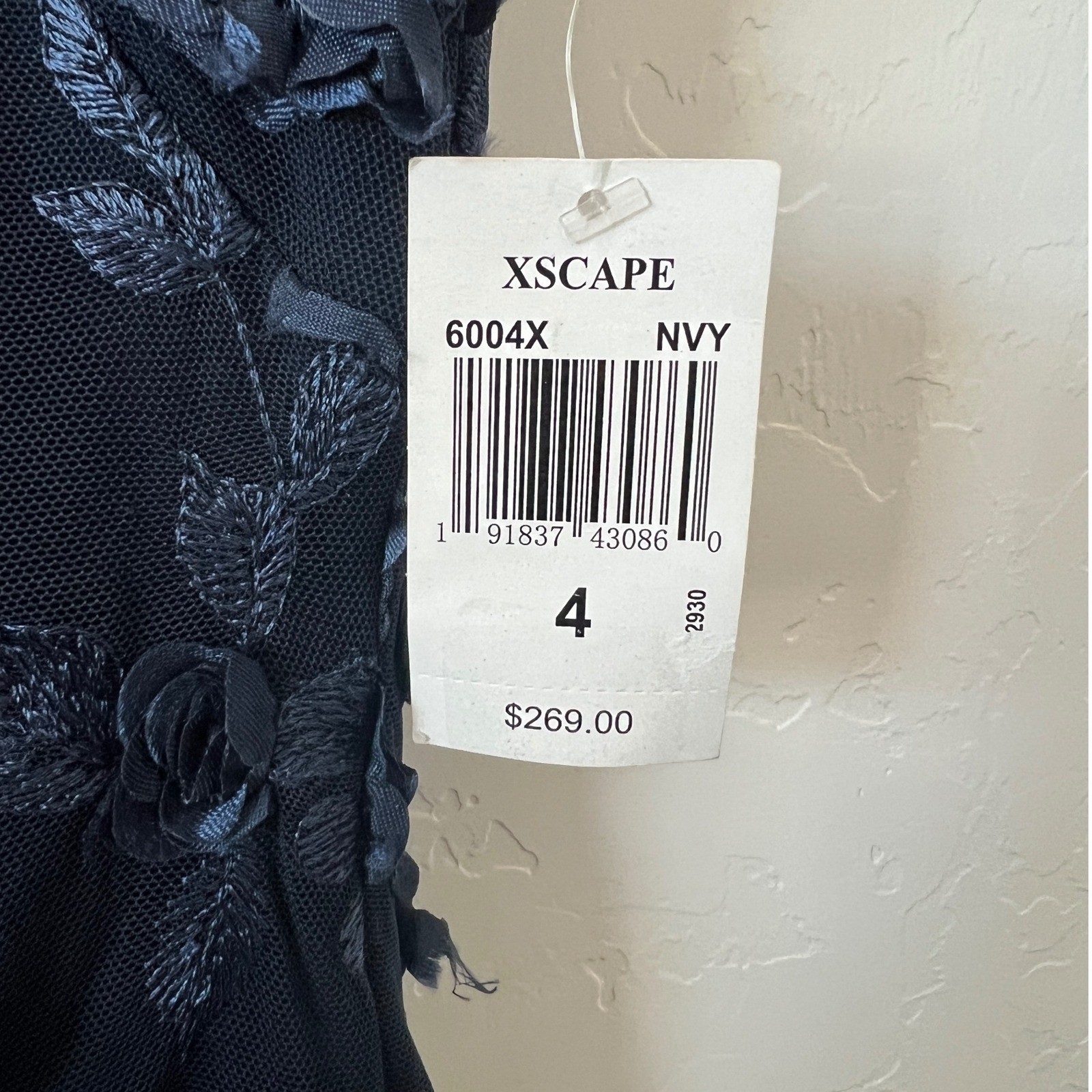 XSCAPE Navy Blue Lace Floral Cap Sleeve V Neck Sheath Dress Size 4