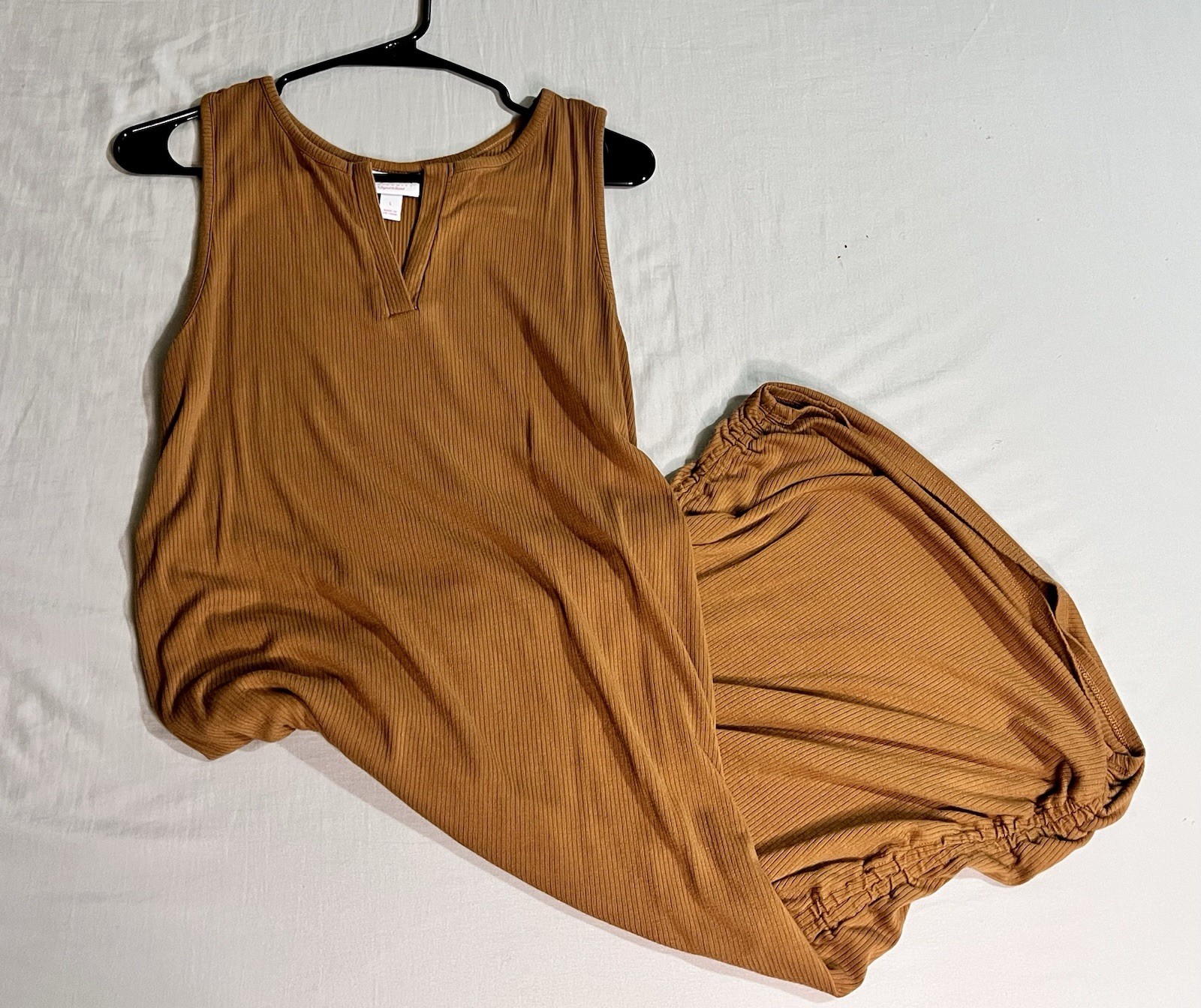 Isabel Maternity Ingrid & Isabel dress Ribbed Knit V-Neck Ruched Brown L