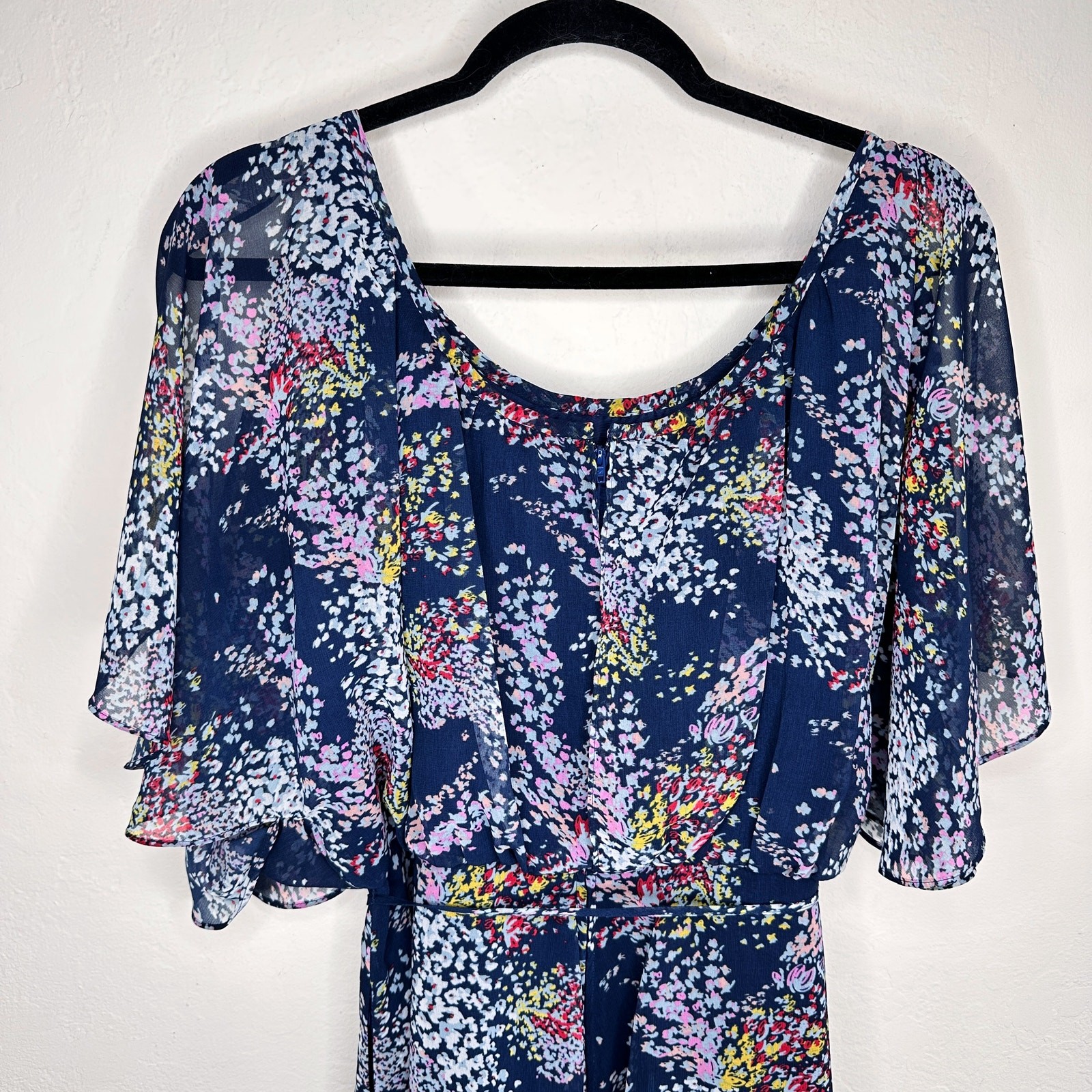 ModCloth Fiore Your Entertainment Flora Navy Blue Floral Cold Shoulder Dress Lg