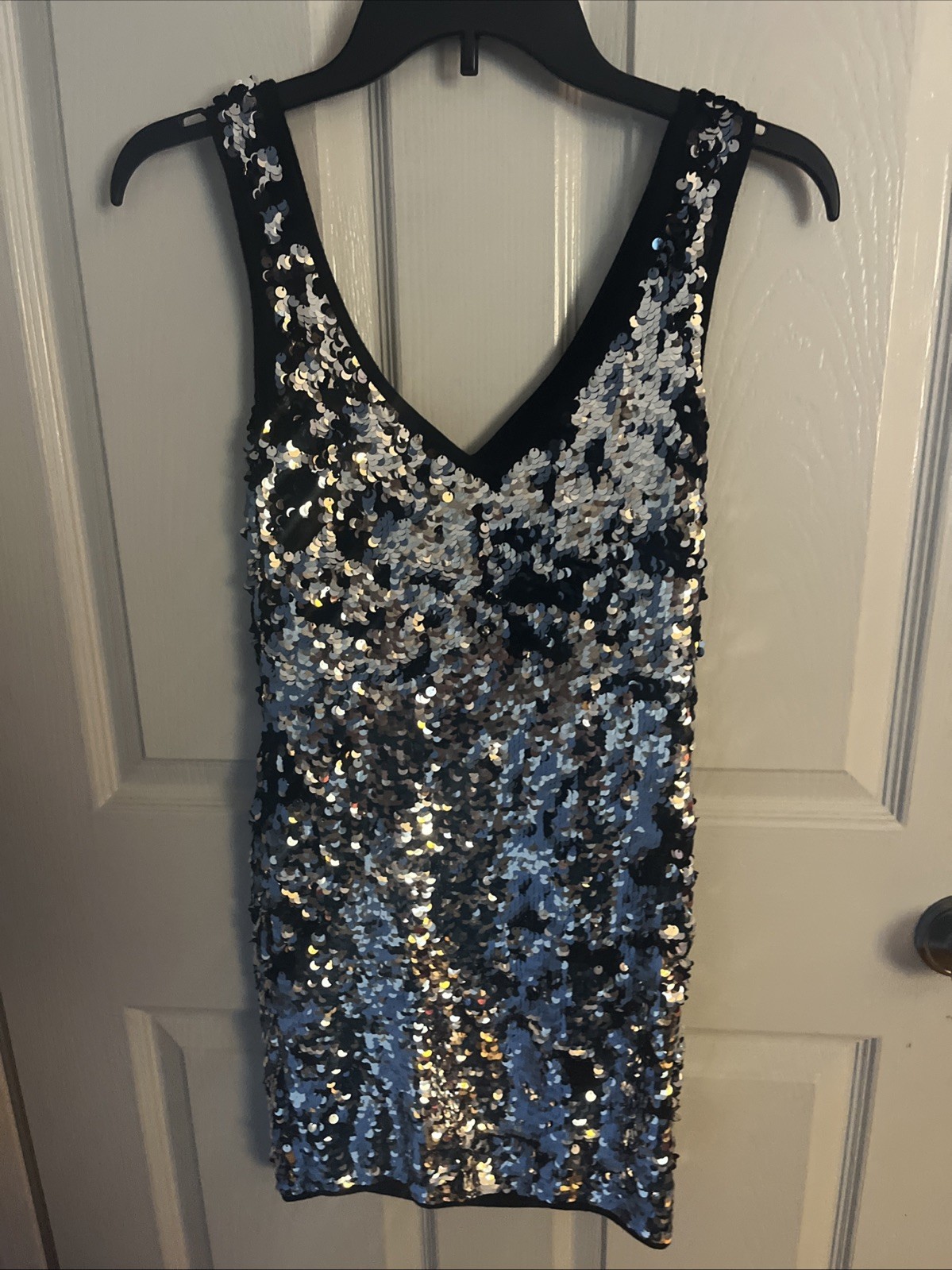 Love Culture Women’s Sequins Size Small Dress Black Sleeveless