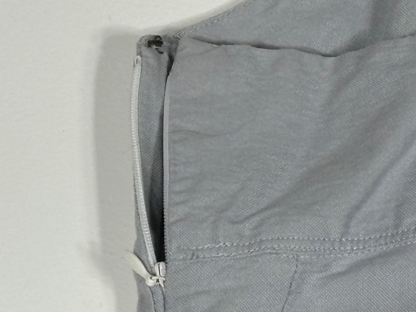 Converse One Star Canvas Dress Womens Size 2 Gray Adjustable Straps Casual
