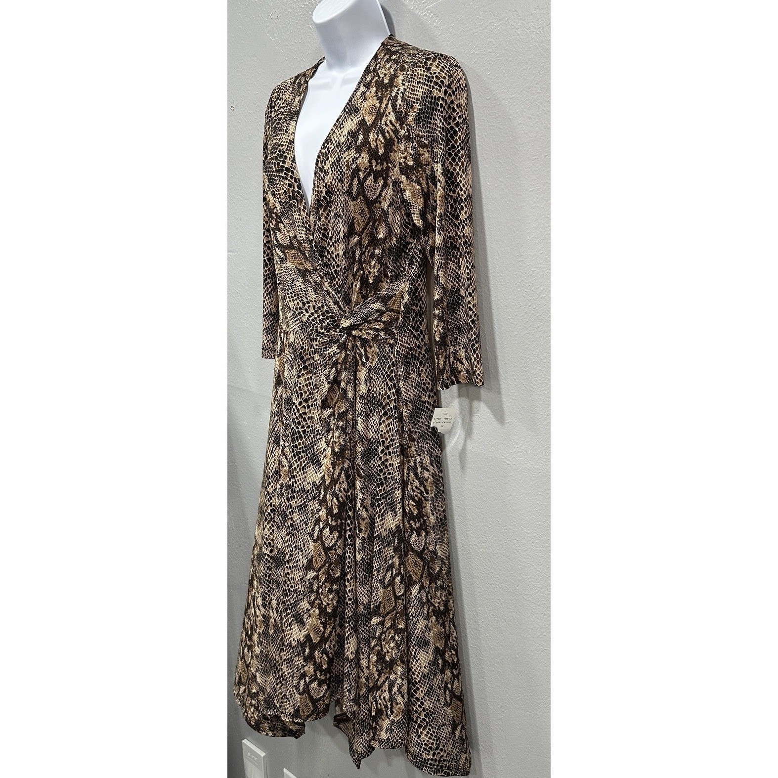 Ronni Nicole Midi Dress Womens 10 Black Taupe Animal Print Stretch Pull Over NWT