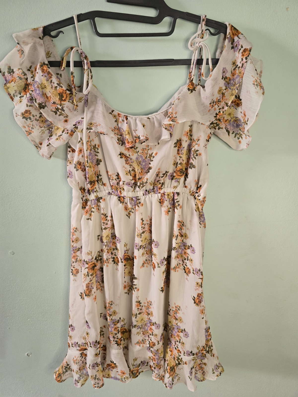 Jolt Cream Floral Ruffle Cold Shoulder Mini Dress,chic,boho,beachy,lined Size S