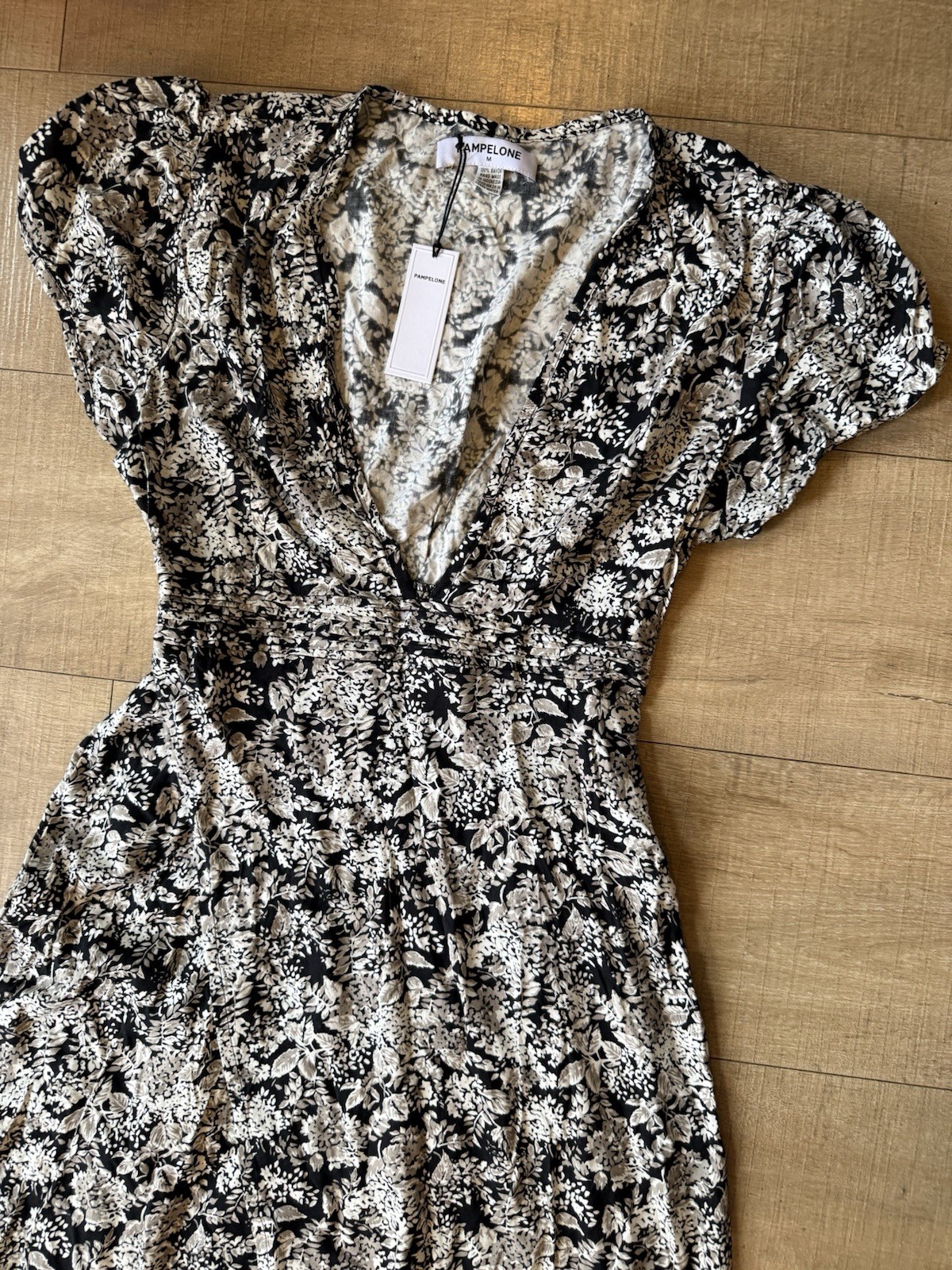 NWT Pampelone Valentina high slit medium floral maxi dress black cream chic