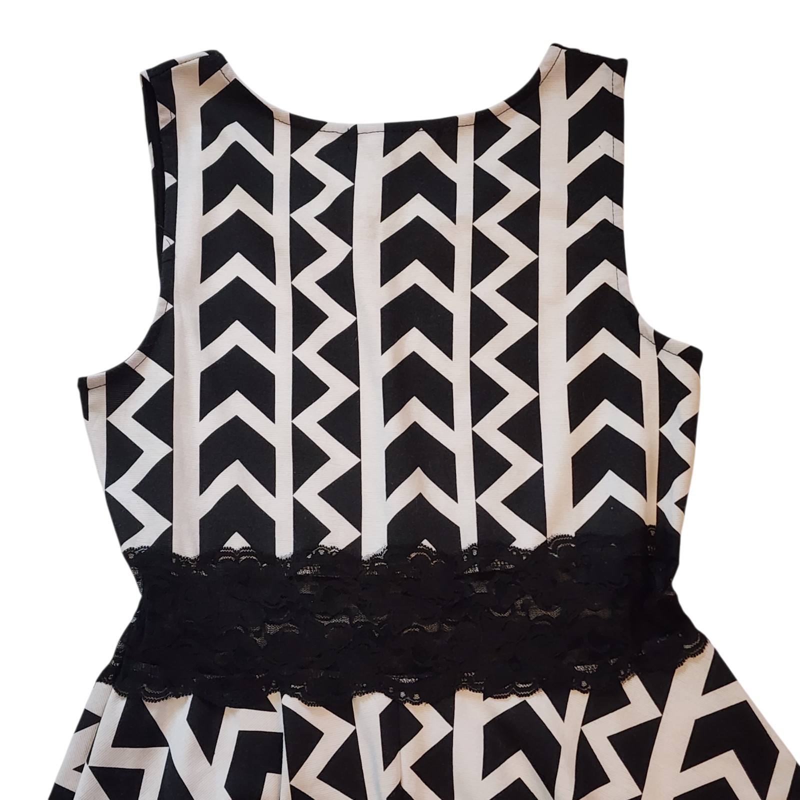 Living Doll Womens Dress Size L Jrs Black White High Waist Sleeveless Stretch