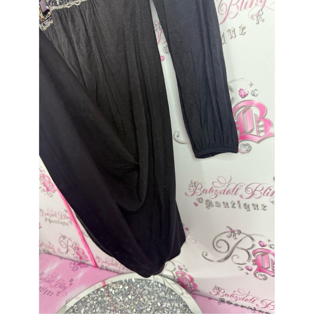 Valleygirl dress Black Long Sleeve V-Neck Dress with Embellished Waist Buckle