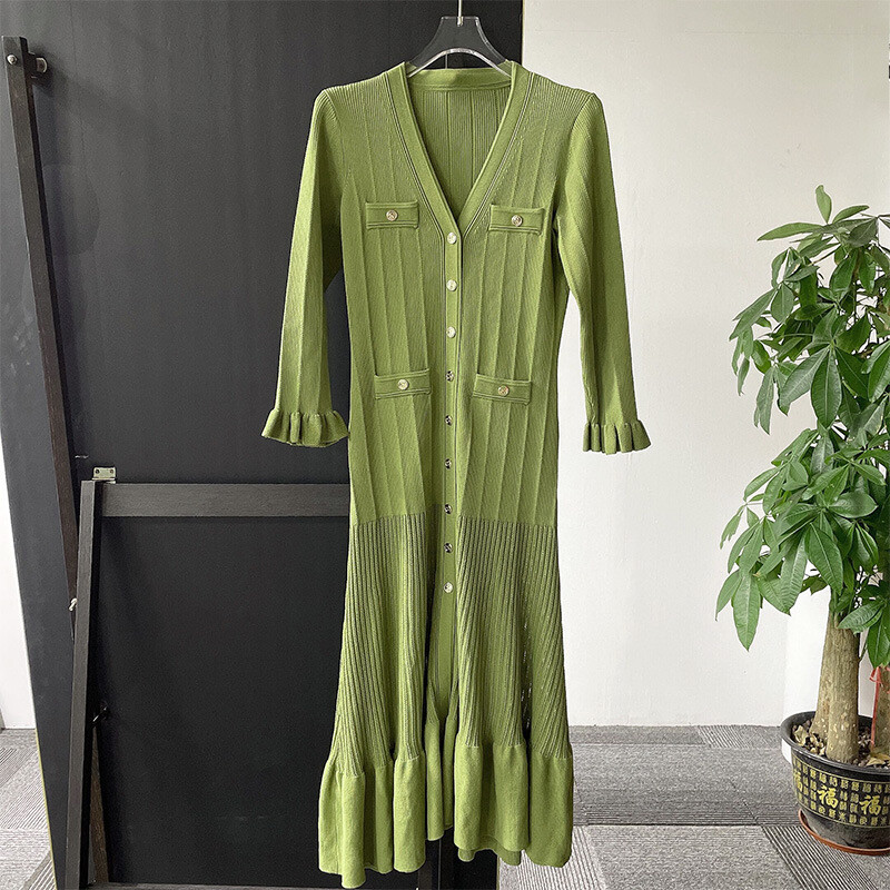 Sandro simple slim green ruffled V-neck long needle Woven skirt
