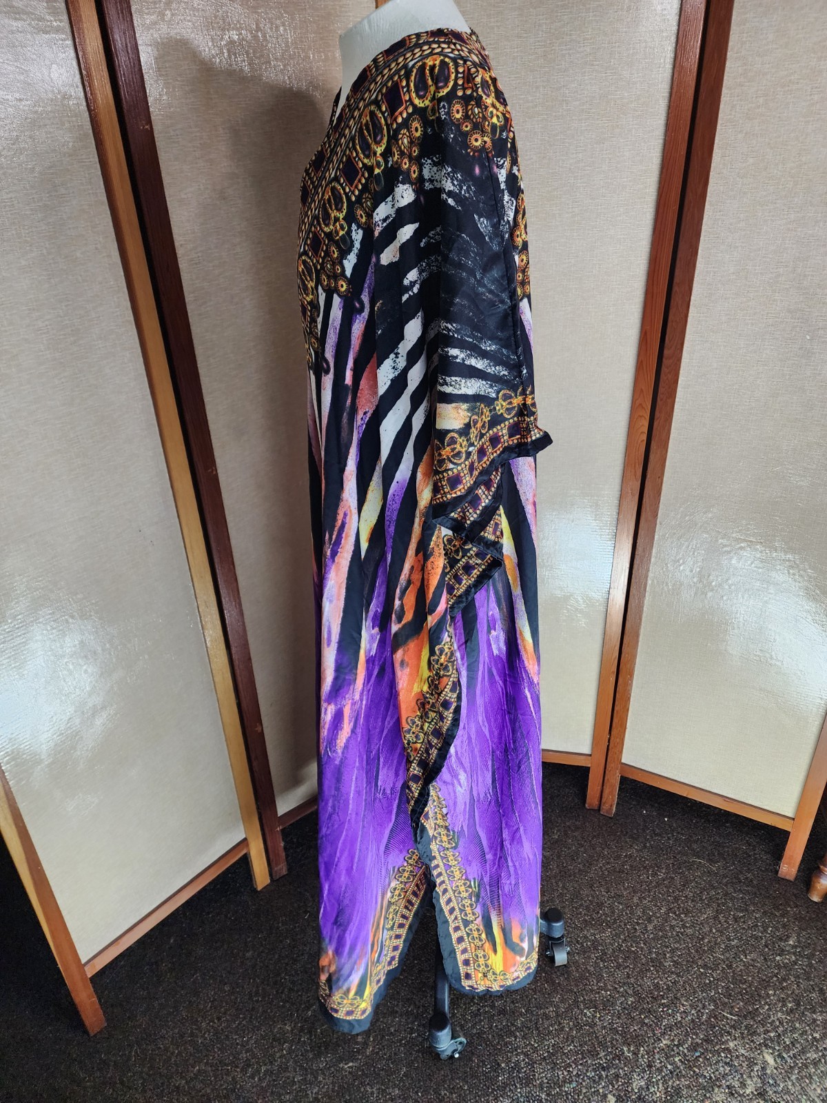Winlar Kaftan Purple Pink Gold Black Dress Womens One Size Colorful Vtg Caftan