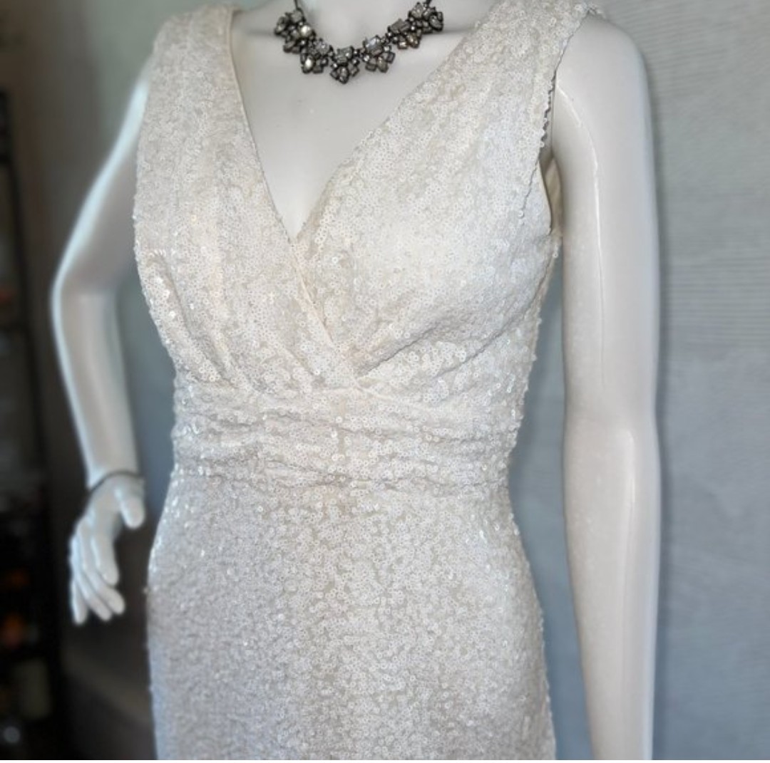 Badgley Mischa White Sequin Full Length Gown Sz 6