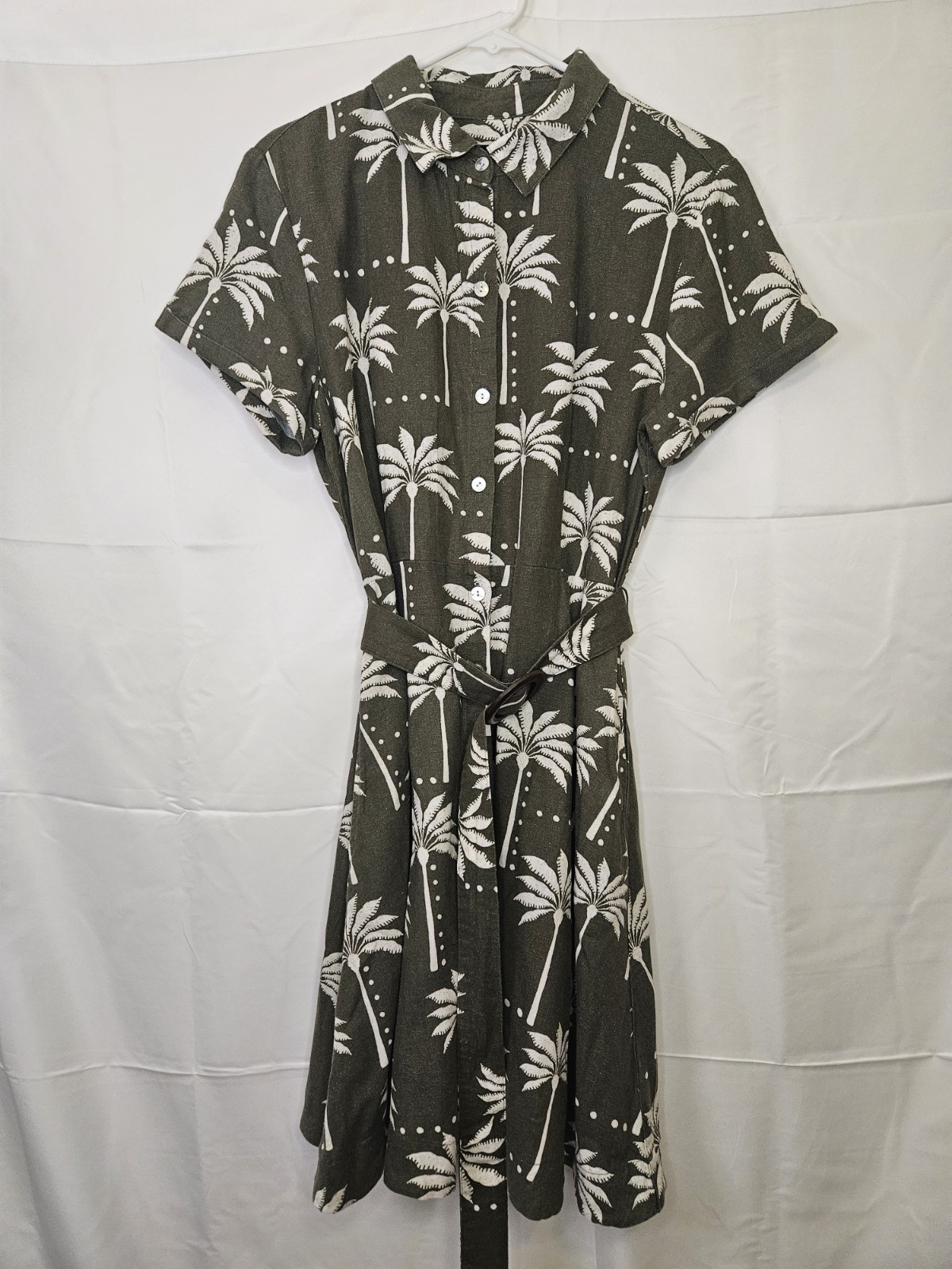Tahari Olive Palm-Print Button-Front Midi Dress Belt Dress