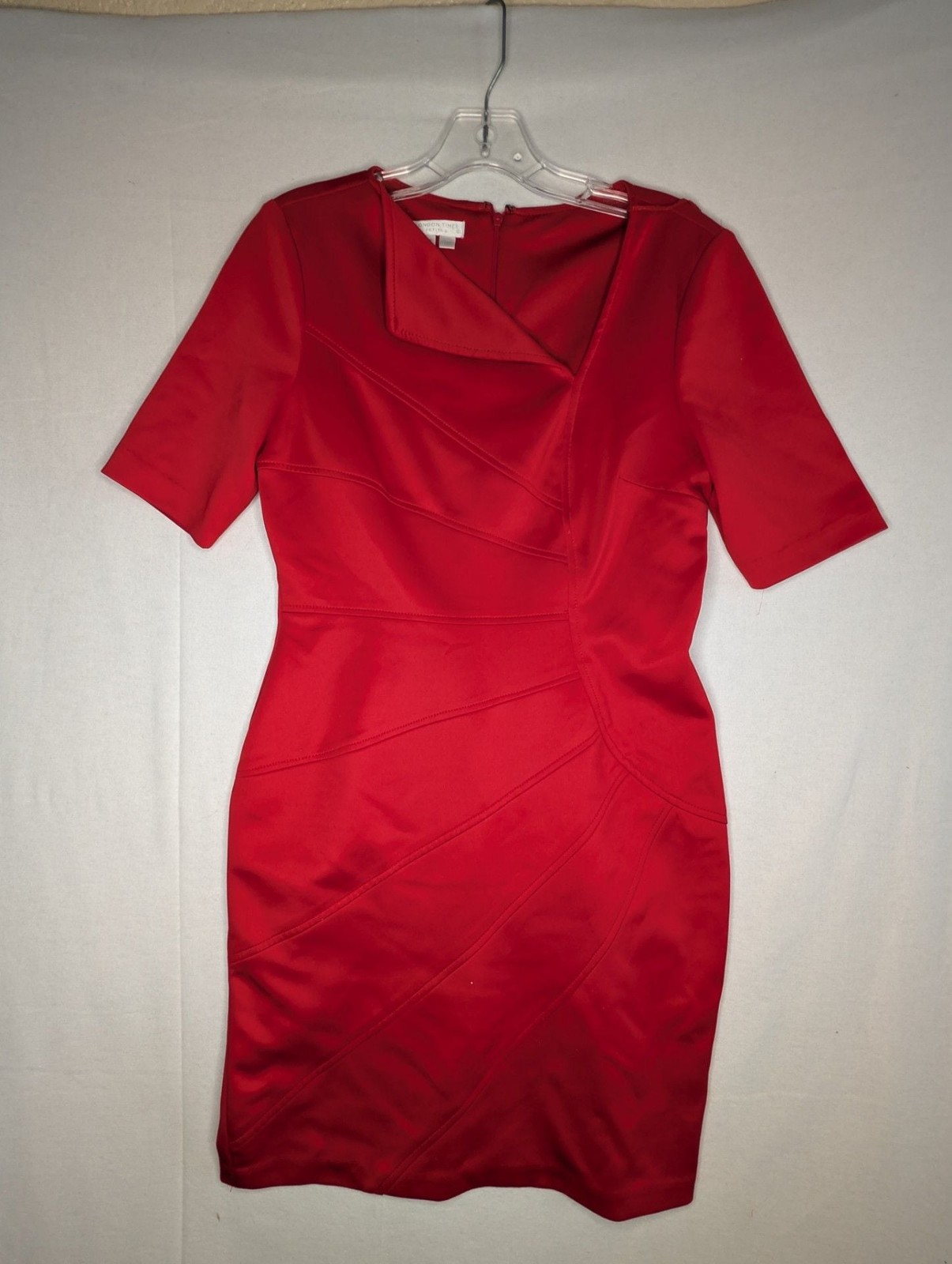 London Times Petites Red Short Sleeve Ruched Sheath Dress