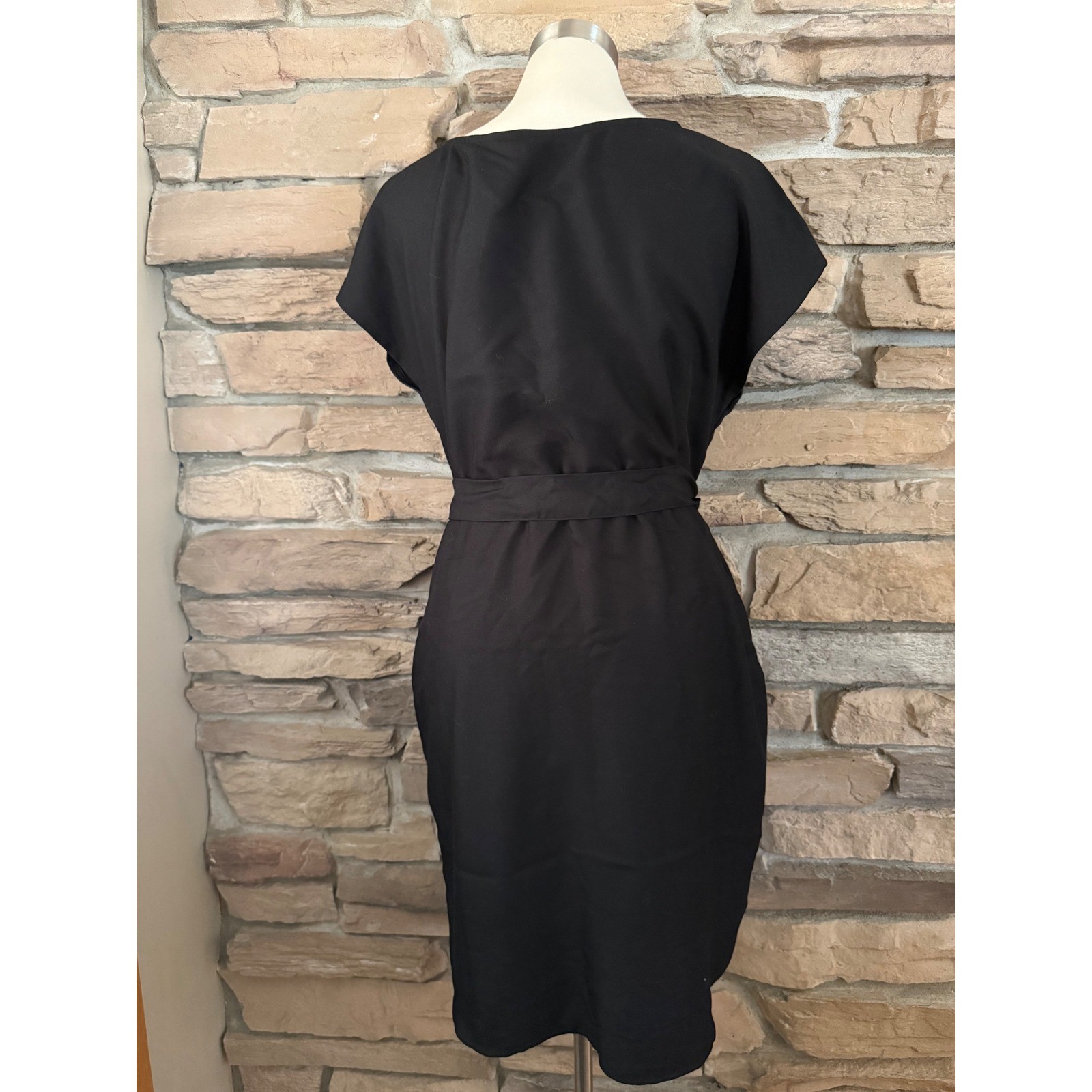 Gap Womens Black Rayon Blend Short Sleeve Belted Shift Dress Size M RN54023