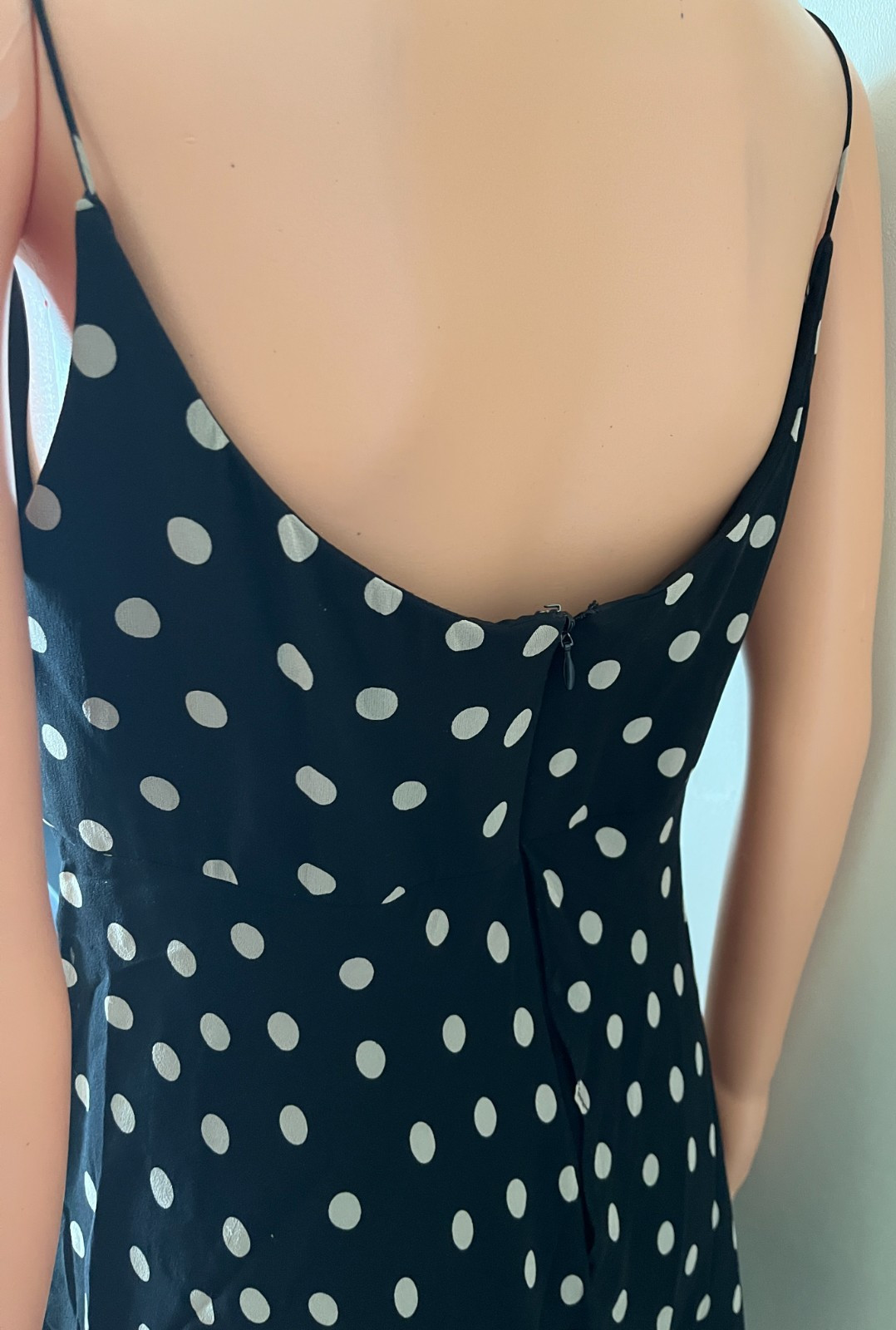 UNKNOWN WOMEN’S BLACK & WHITE POLKA DOT RUFFLED FLARE DRESS SZ XS & 88 IN SCARF