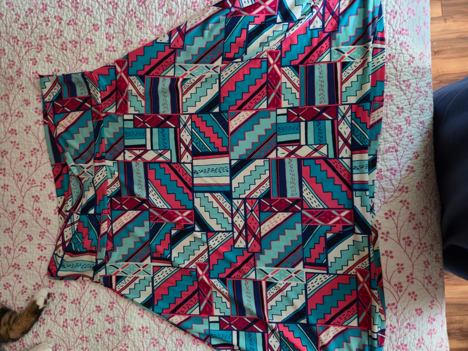 LuLaRue dresses and skirts Med-XL