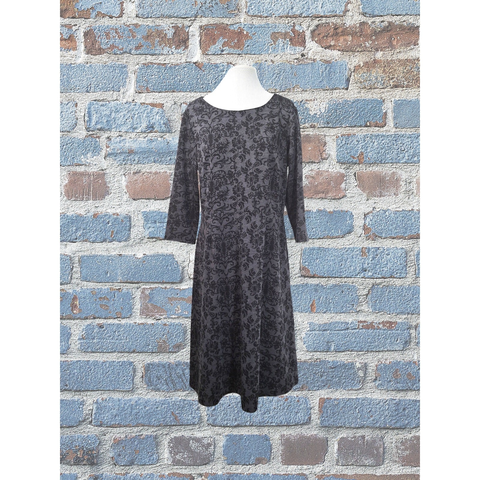 Croft & Barrow Stretch Size Large Business Career Dress Black and Gray
