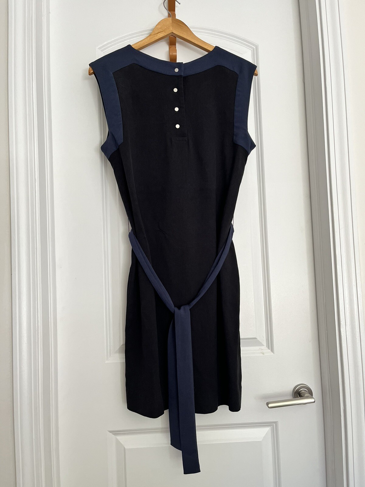 Lacoste 100% Silk Black Blue Sleeveless Tie Waist Dress US 8/M lagenlook Career