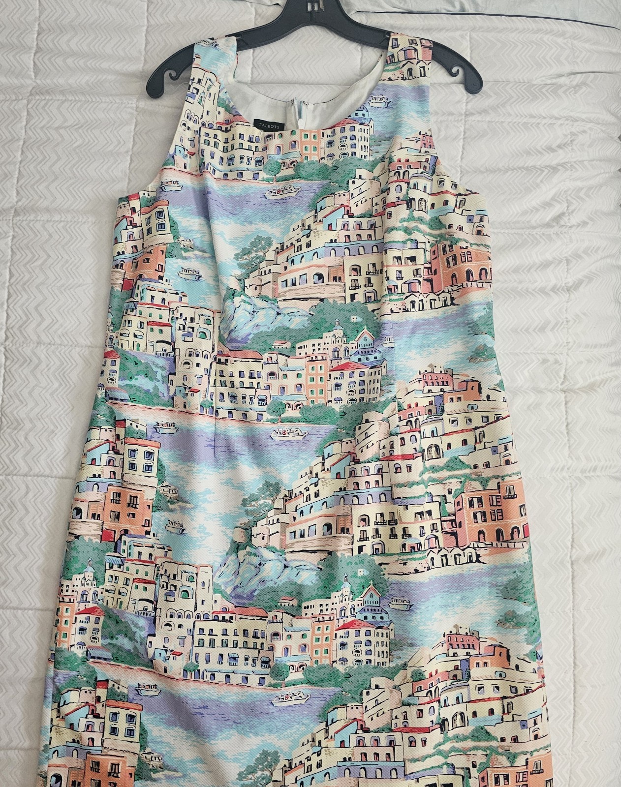 Talbots Mediterranean Village Shift Dress Features A Sleeveless Design Size 14