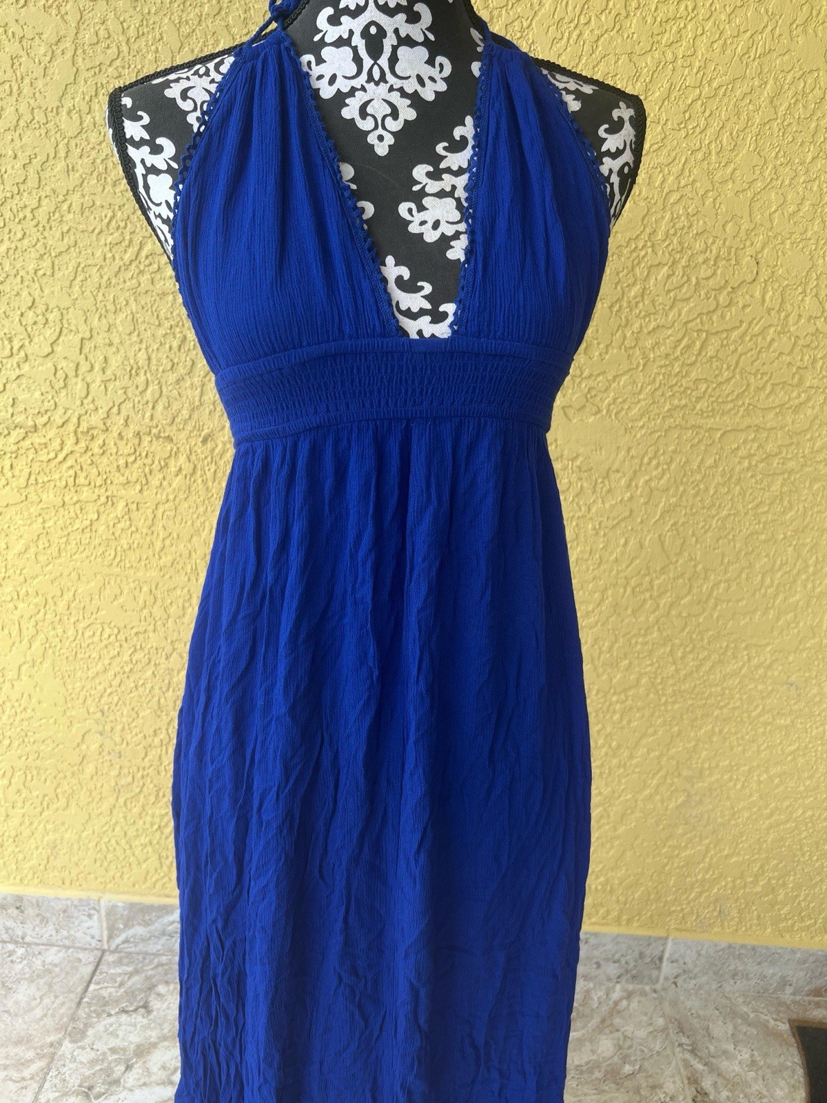 Forever 21 Women’s Blue S Maxi Dress V-Neck Halter Smocked Backless Tassel