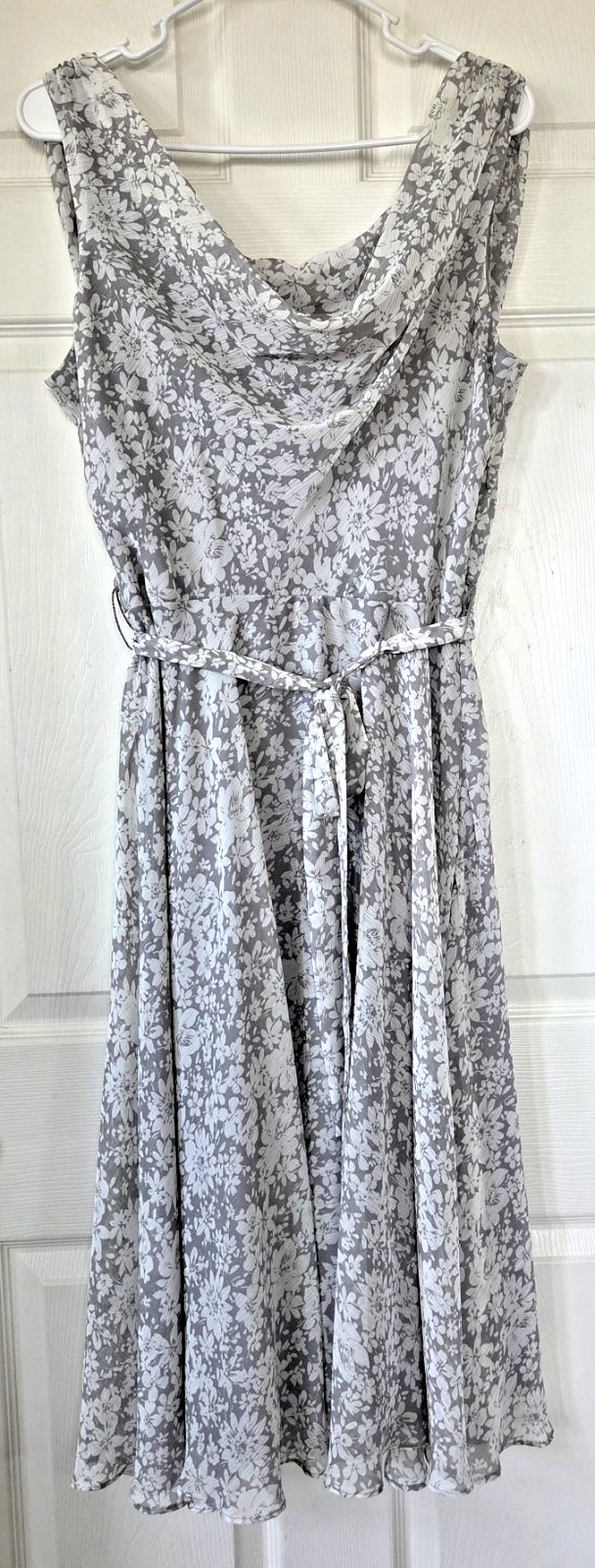 MSK Gray & White Floral Midi Dress Sleeveless Draped Neck Flowy Women’s Size 10
