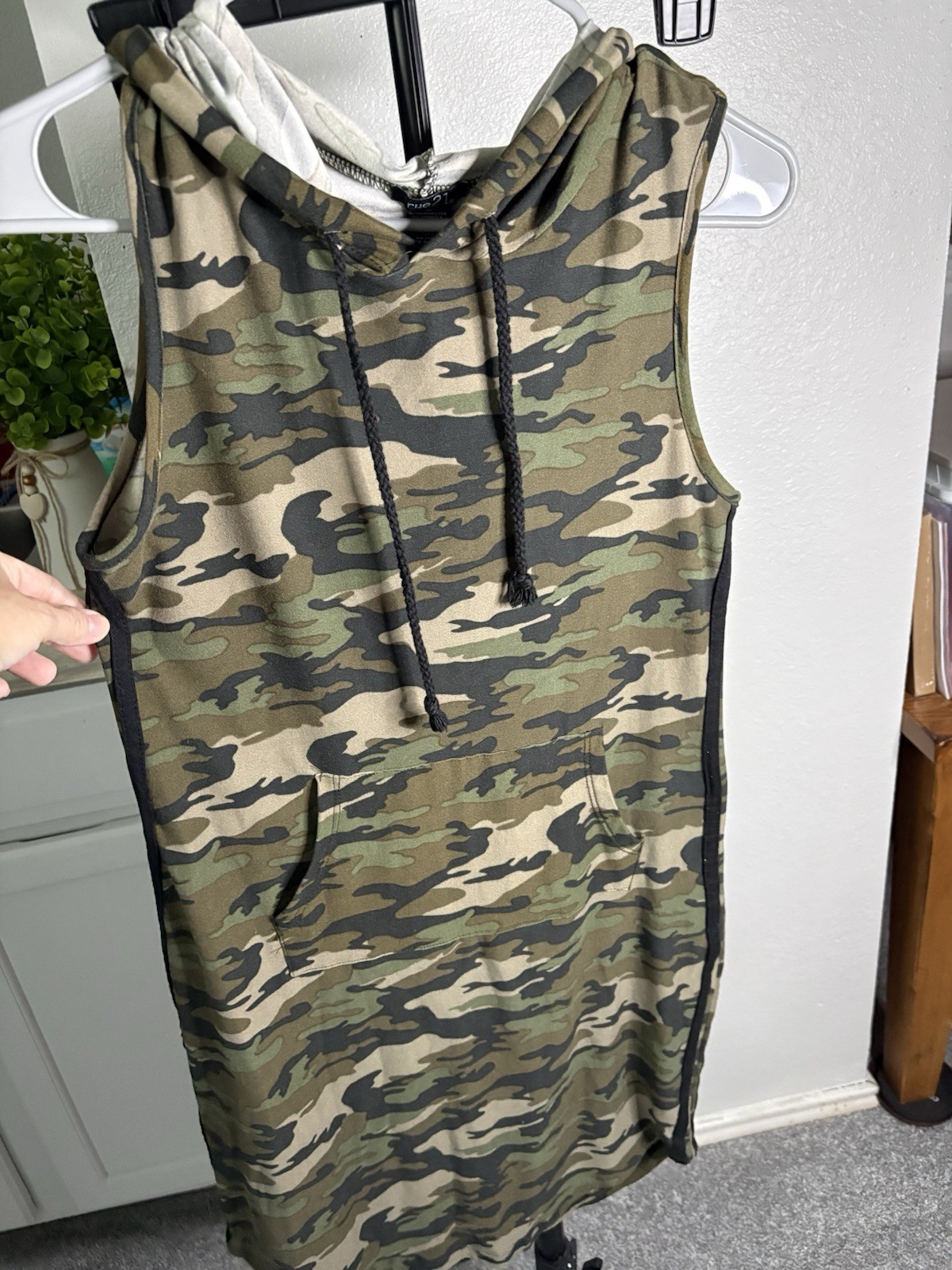 Rue21 M Sleeveless Hooded Camouflage Knit Hoodie Dress Knee Length Drawstring