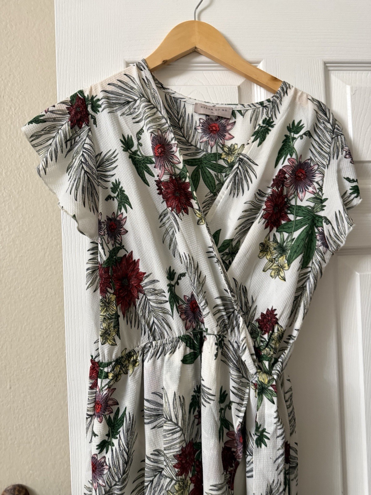 Dream of Me XL White Floral Wrap Midi Dress V-Neck Short Sleeve