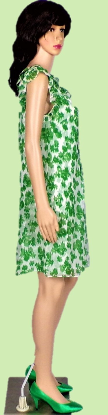 SILK! ALI RO size 6 green/white floral 100% silk shift dress dry clean only