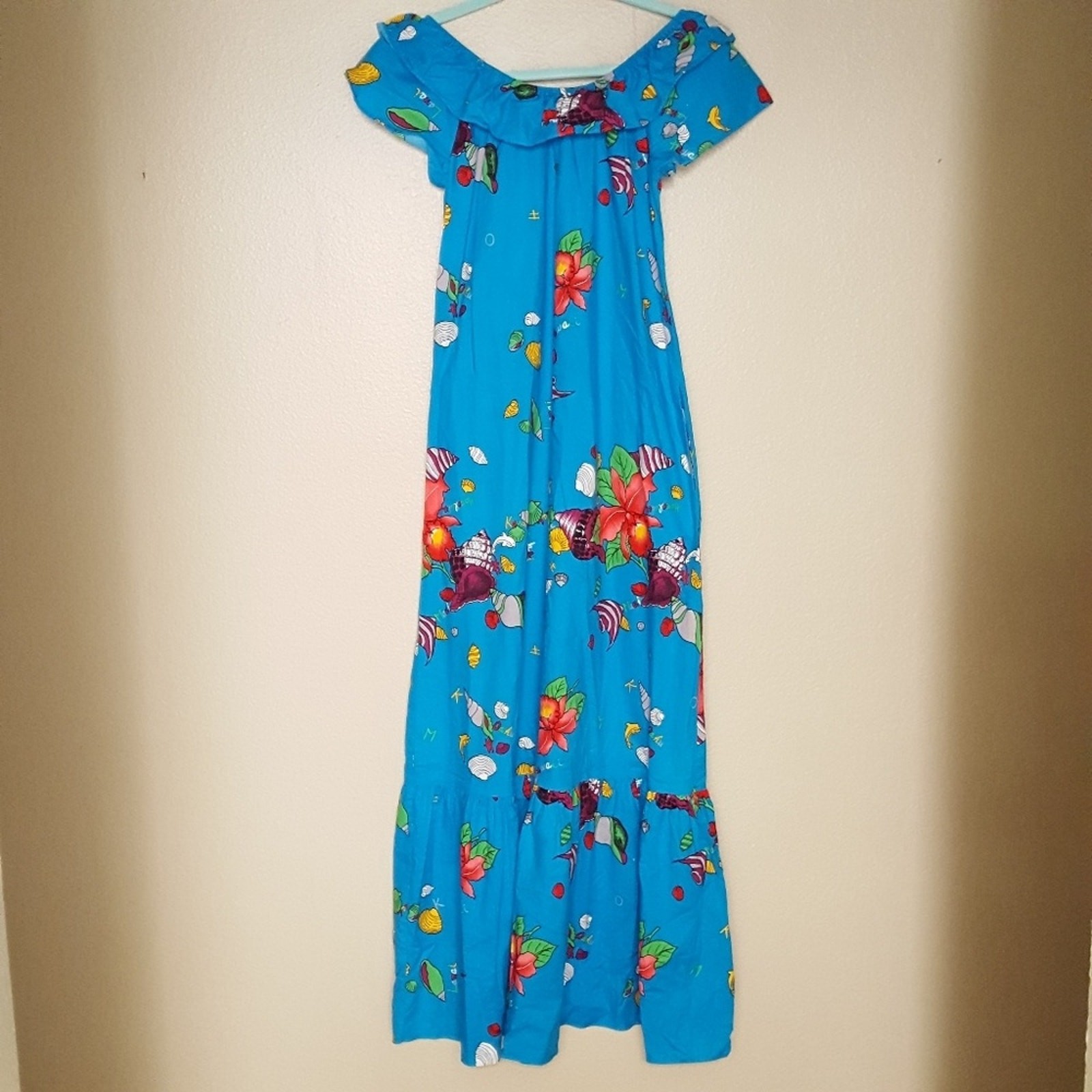Vintage Hilo Hattie Hawaiian Dress Mumu