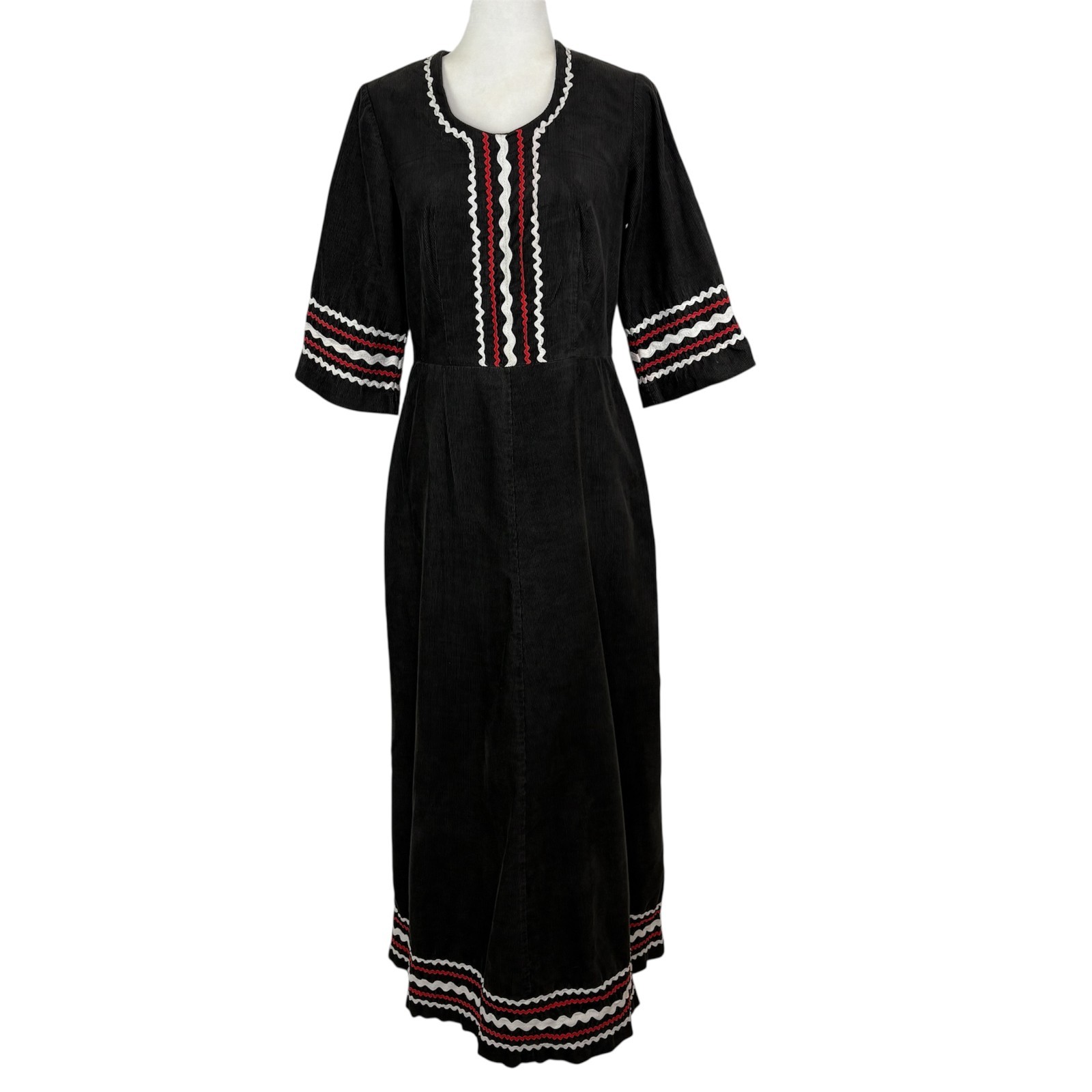 Merry Finn Maxi Dress Vintage US 10 Ric Rac Corduroy Finland Gray Red White