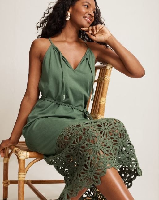 Tommy Bahama Women’s Islandscape Jersey Halter Midi Dress Dark Jade Belted