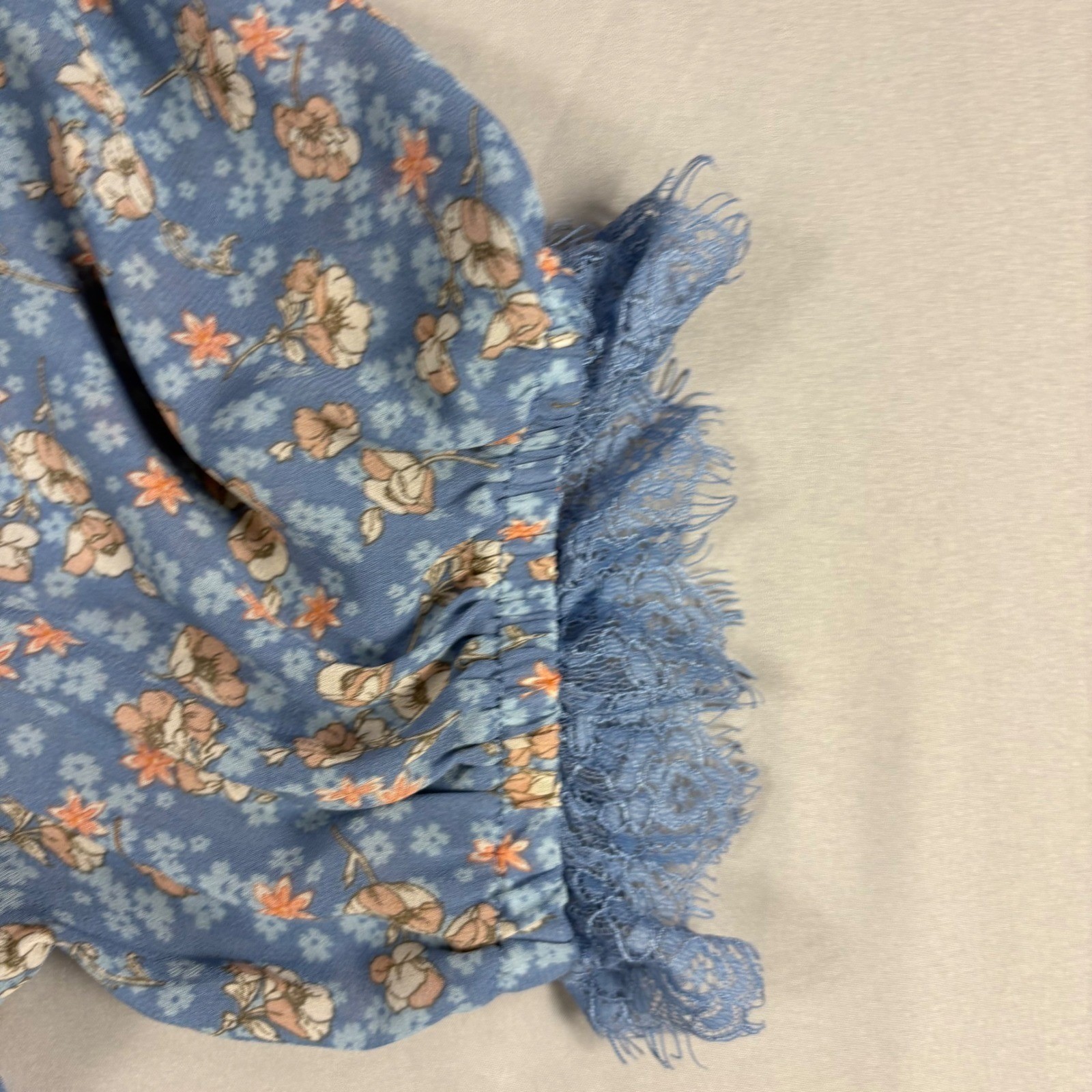 Mimi Chica Blue Large Mini Dress Cottagecore Floral Lace Trim Puff Sleeve