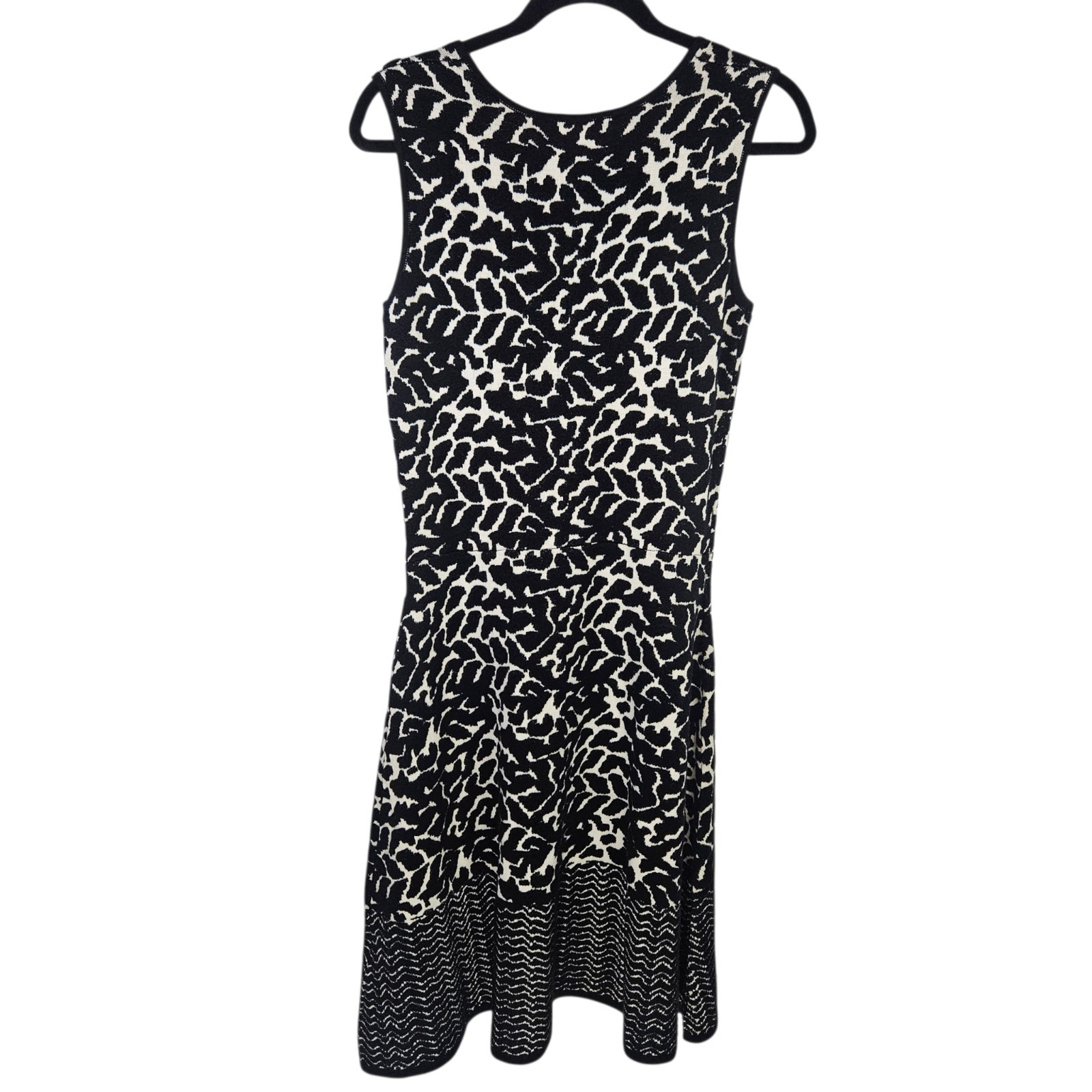 DB Tank Knit Body Con Dress Abstract Maze Motif Black White Stretch Medium