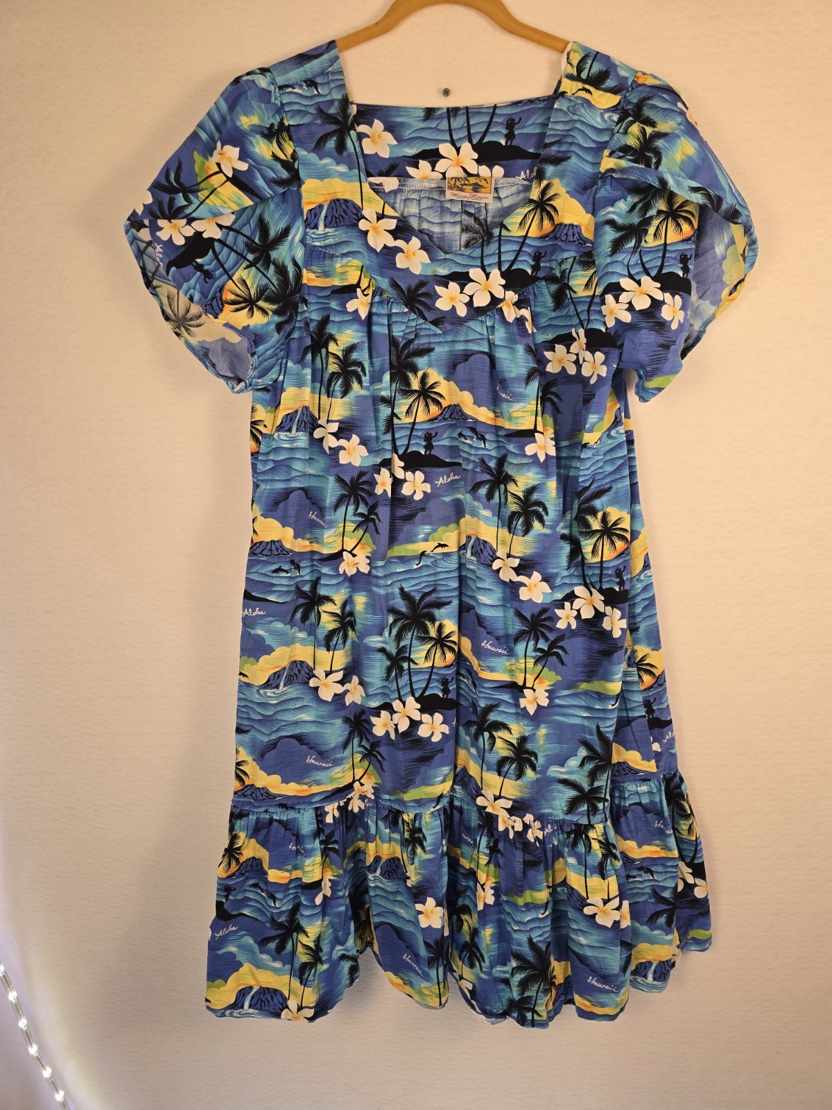 Winnie Fashion VTG Hawaiian Cotton Blue Tropical S Sleeve MUMU Dress. Ladies XL.