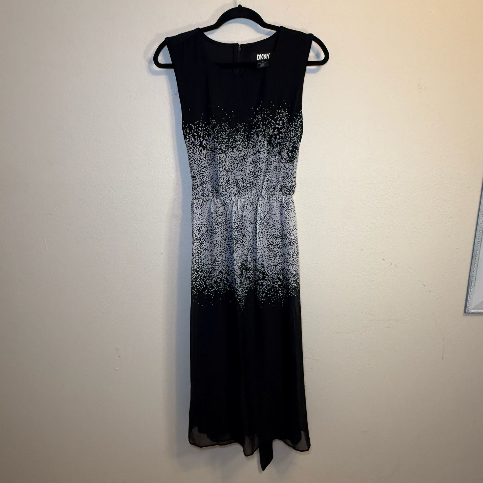 DKNY Black & White Ombre Cap Sleeve Midi Dress. Evening Dress.