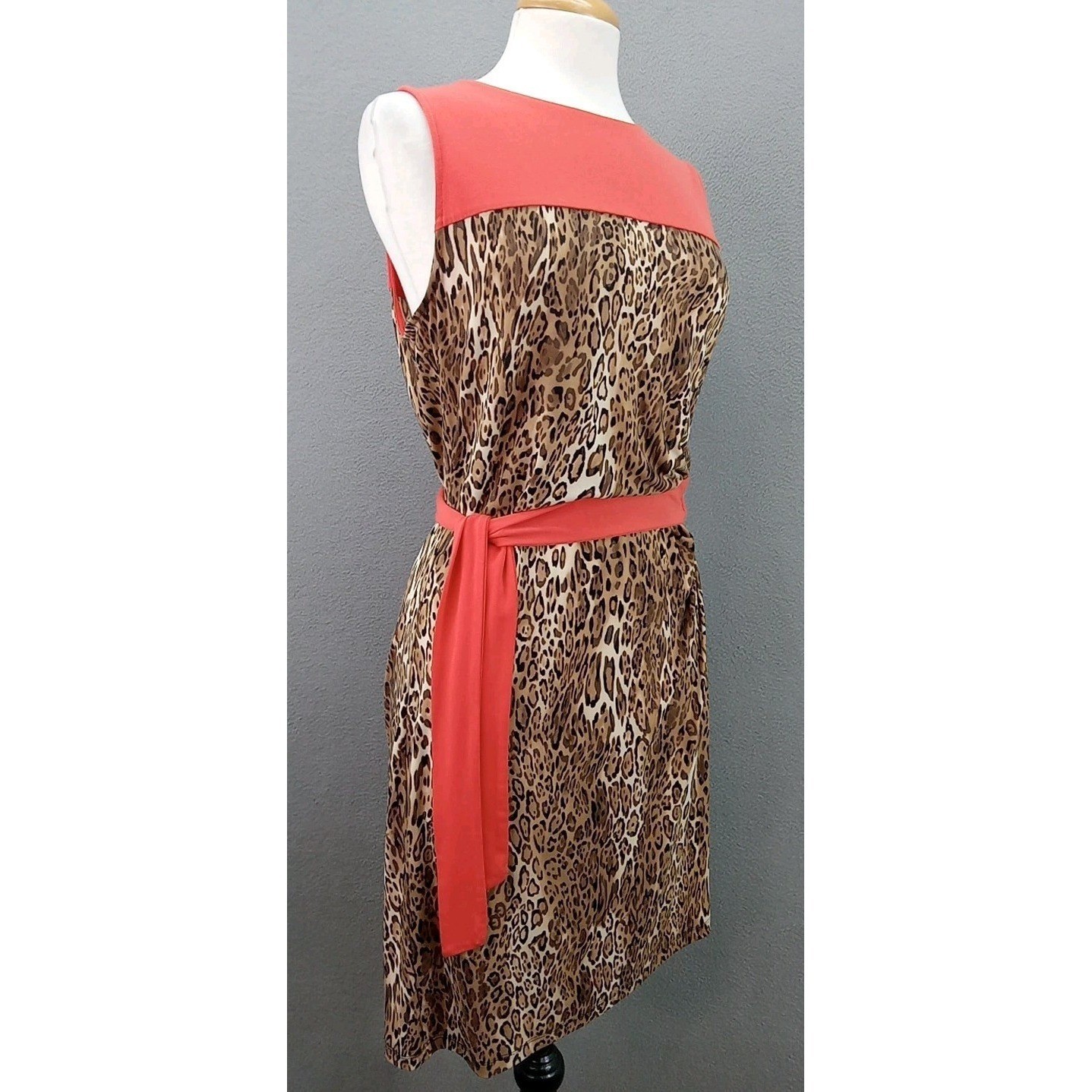 New York & Company Jersey Dress Women Size L Animal Print Boho Chic Knee Length