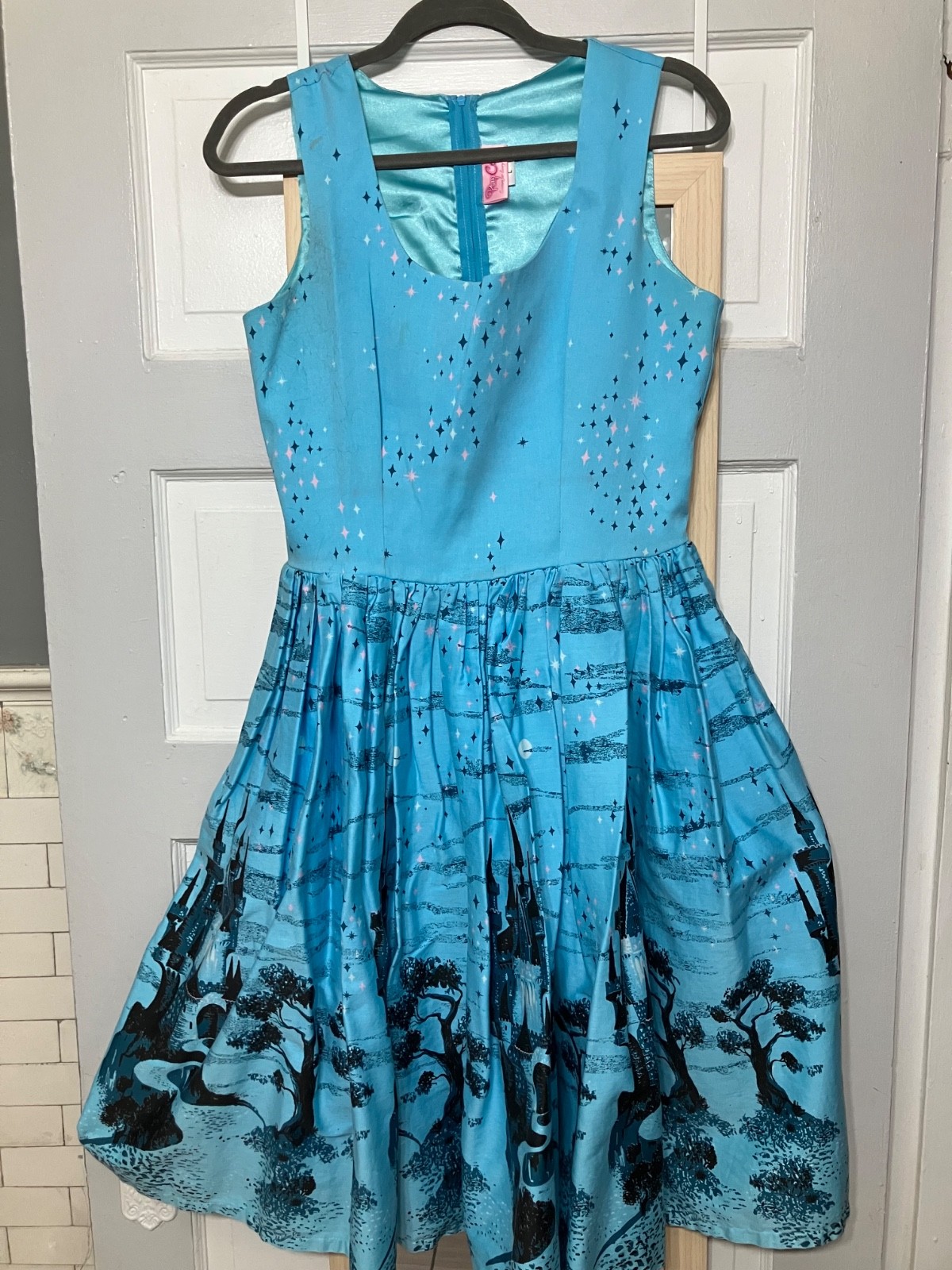 Pinup Coture Aurora Blue Castle L Dress Rockabilly Vintage Retro
